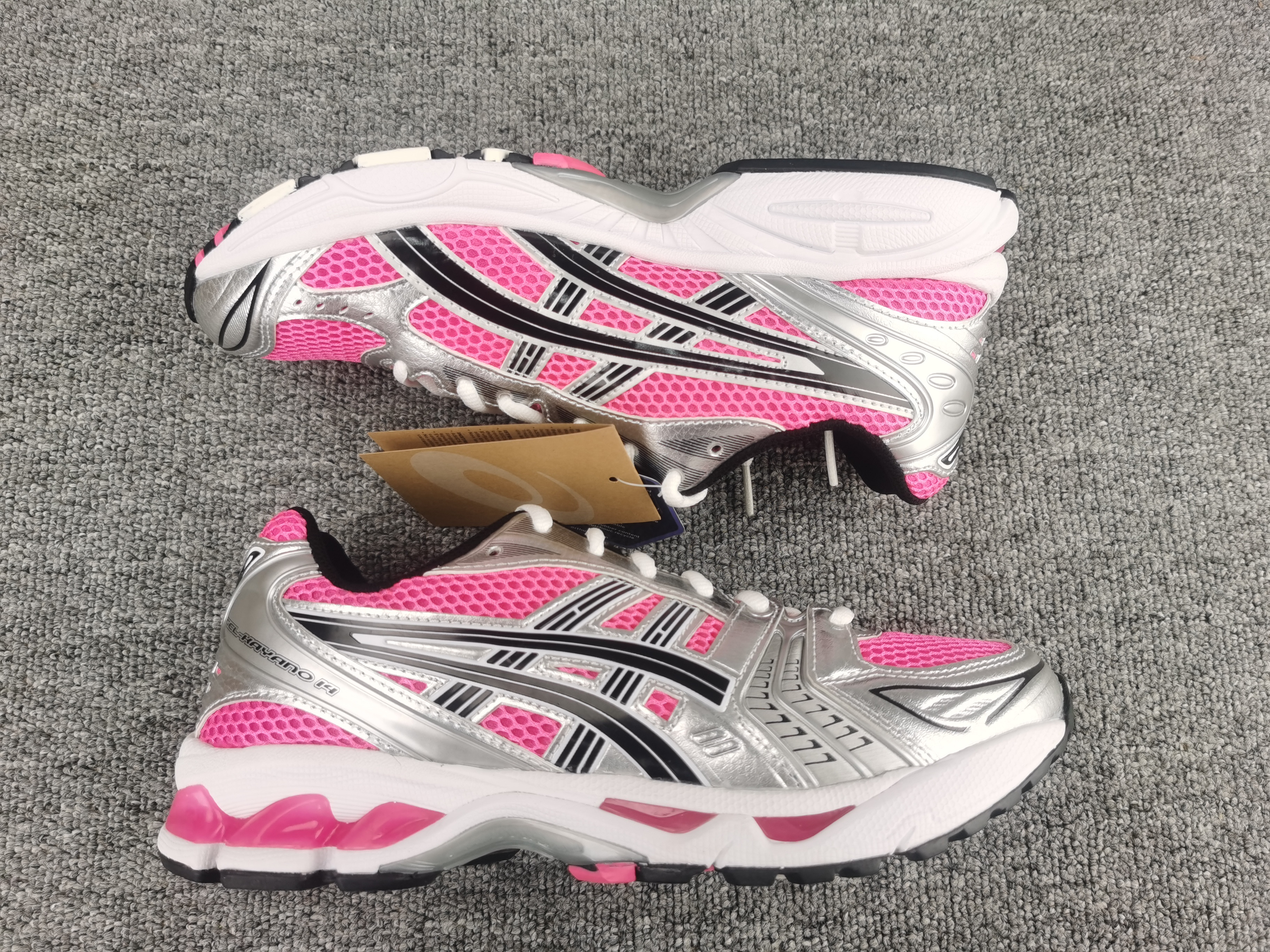 ua As*ic*s gel-kayano 14