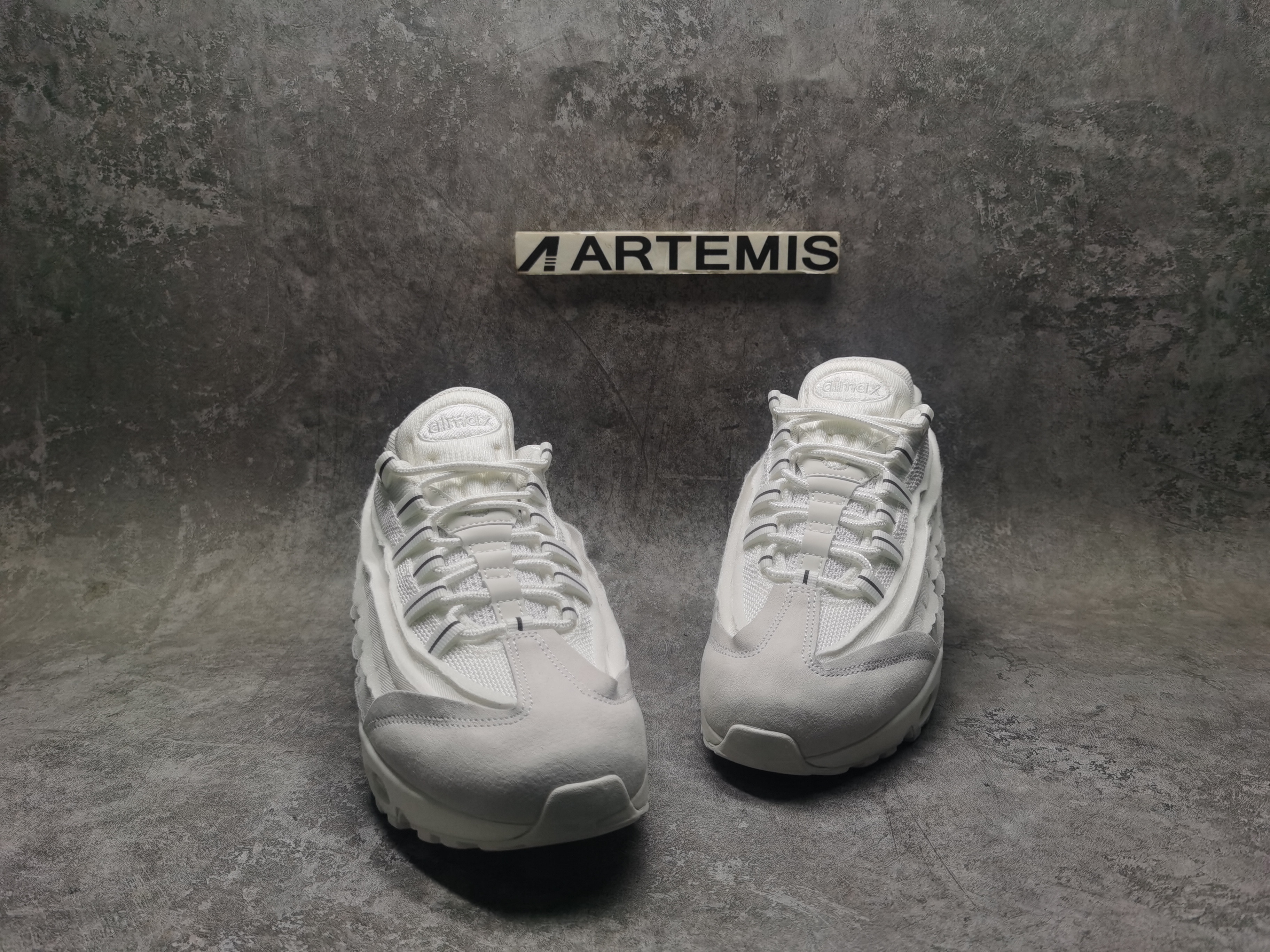UA Nike Air Max 95