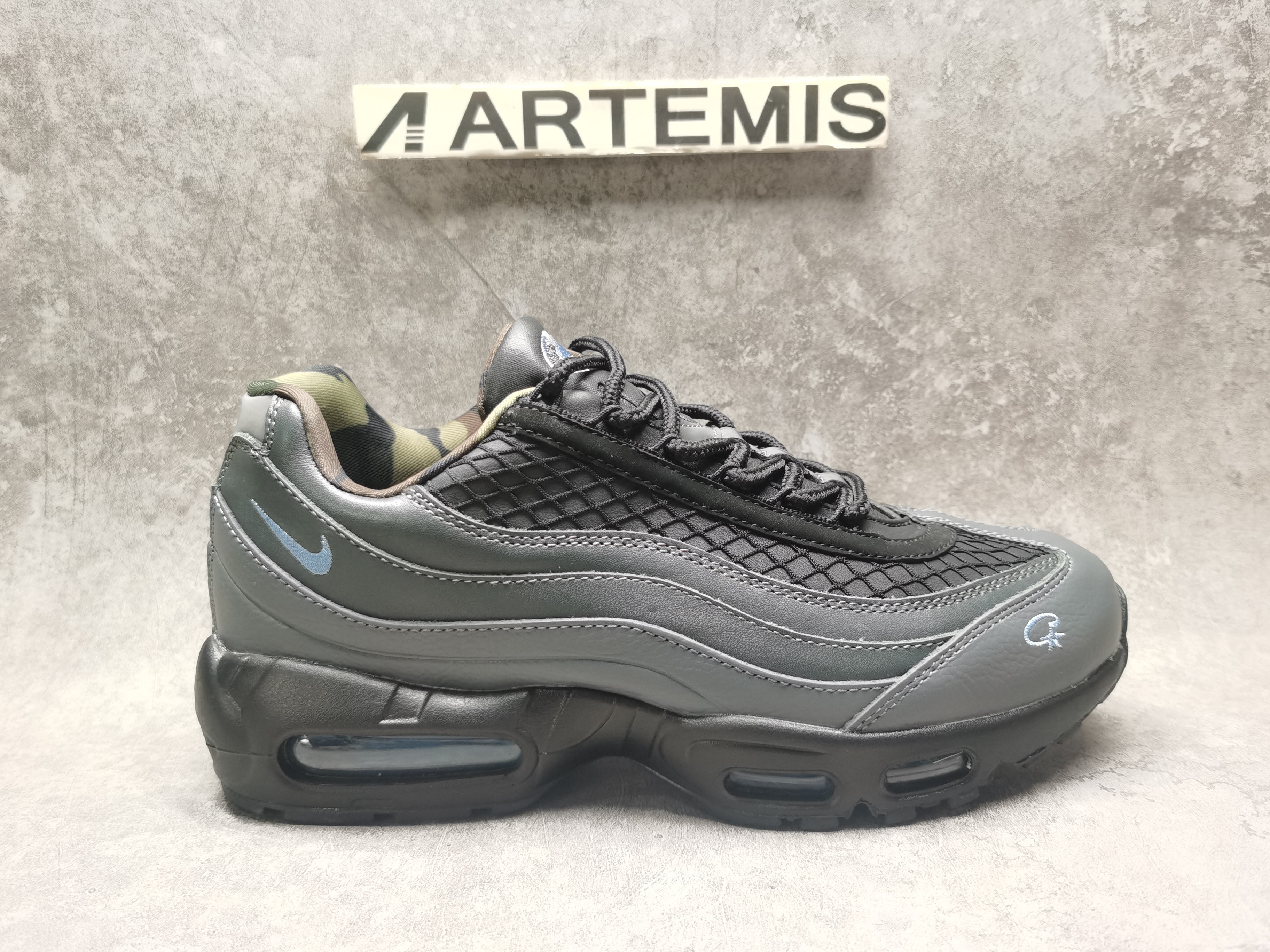 UA Nike Air Max 95 SP
