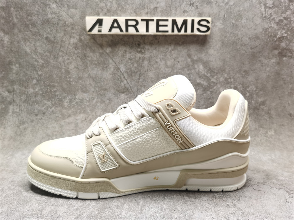 UA LV Trainer Sneaker