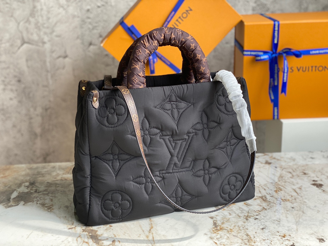 LV ONTHEGO M21069 BLACK 35 x 27 x 14 CM