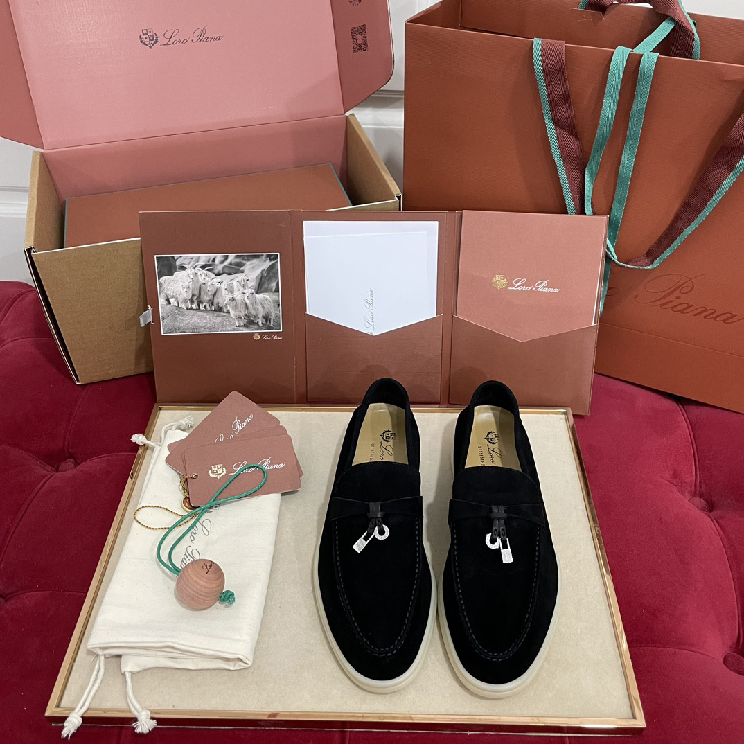 ua L**o p*ana summer charms walk loafers
