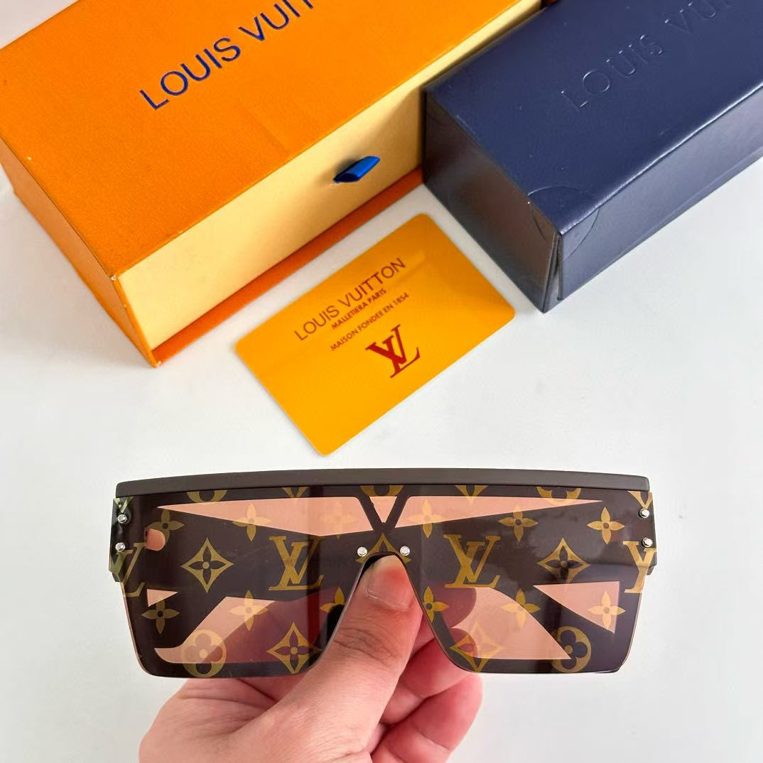 LV Glasses Z1583E