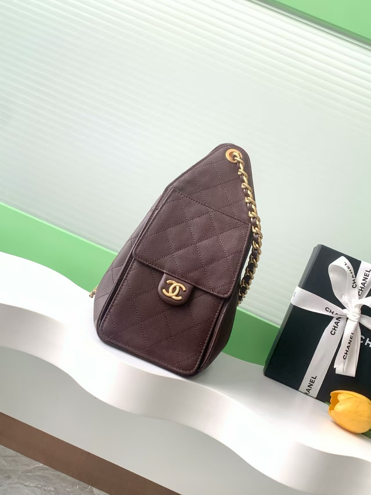 Ch*el 25c bucket bag 26x30x14cm