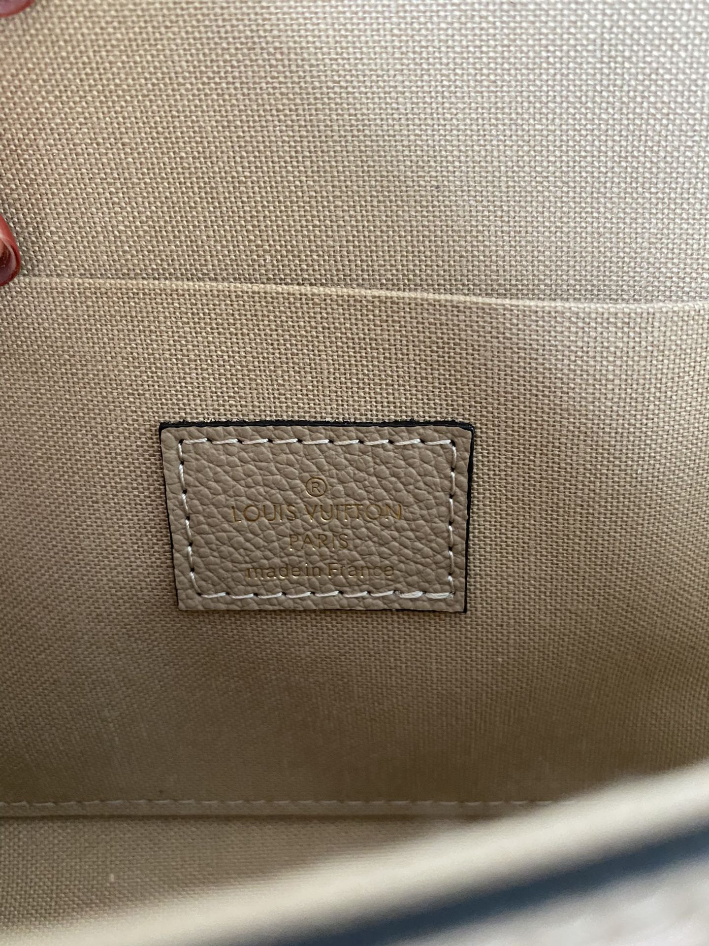 LV Félicie Pochette M69977