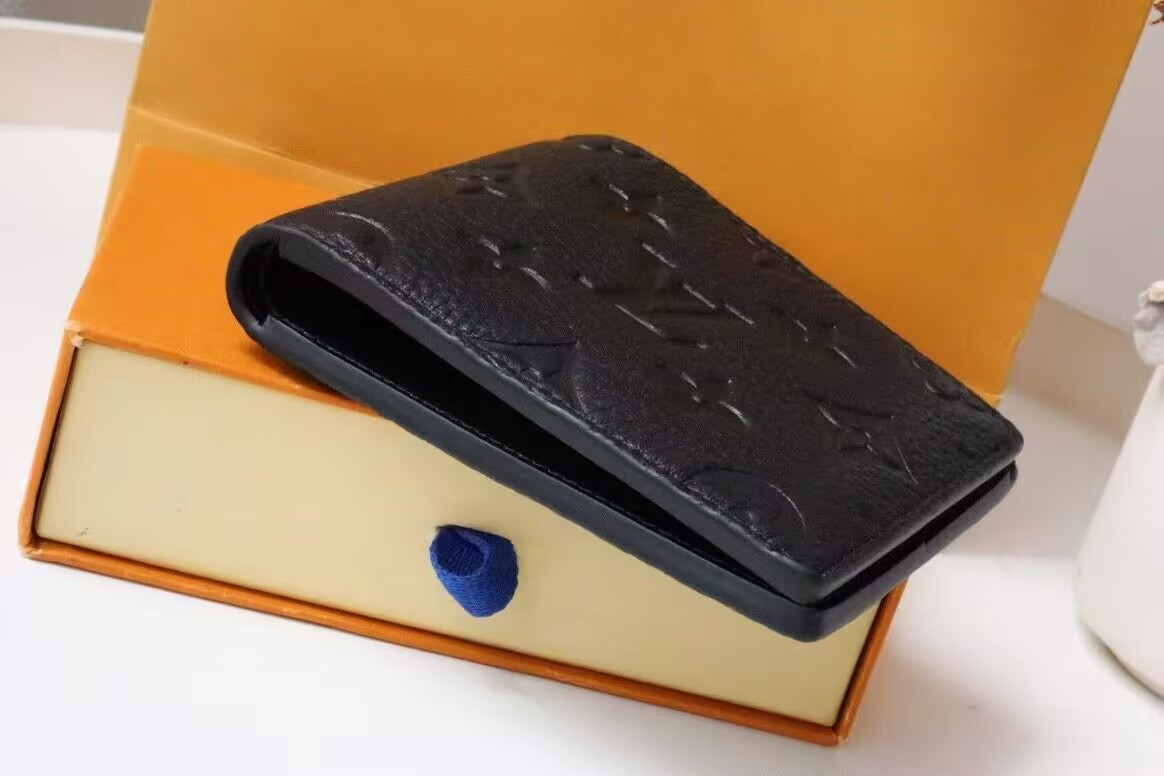 LV Multiple Wallet M69075 11x 9CM
