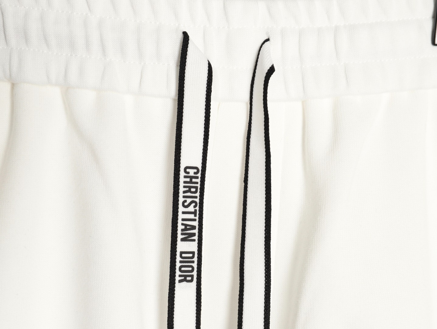 D*or 25ss shorts