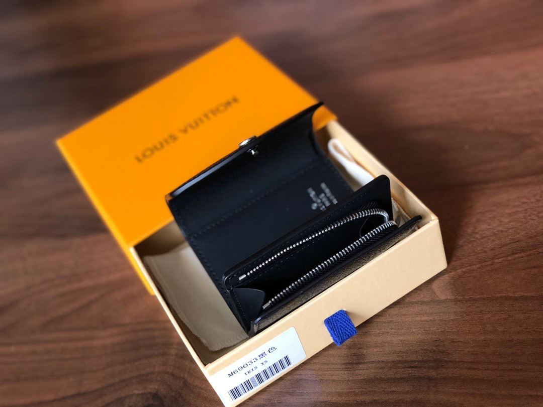LV IRIS XS WALLET M67498