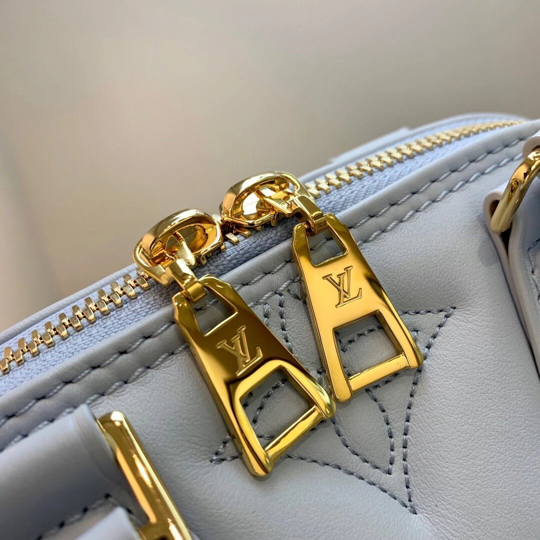 LV ALMA BB M59822