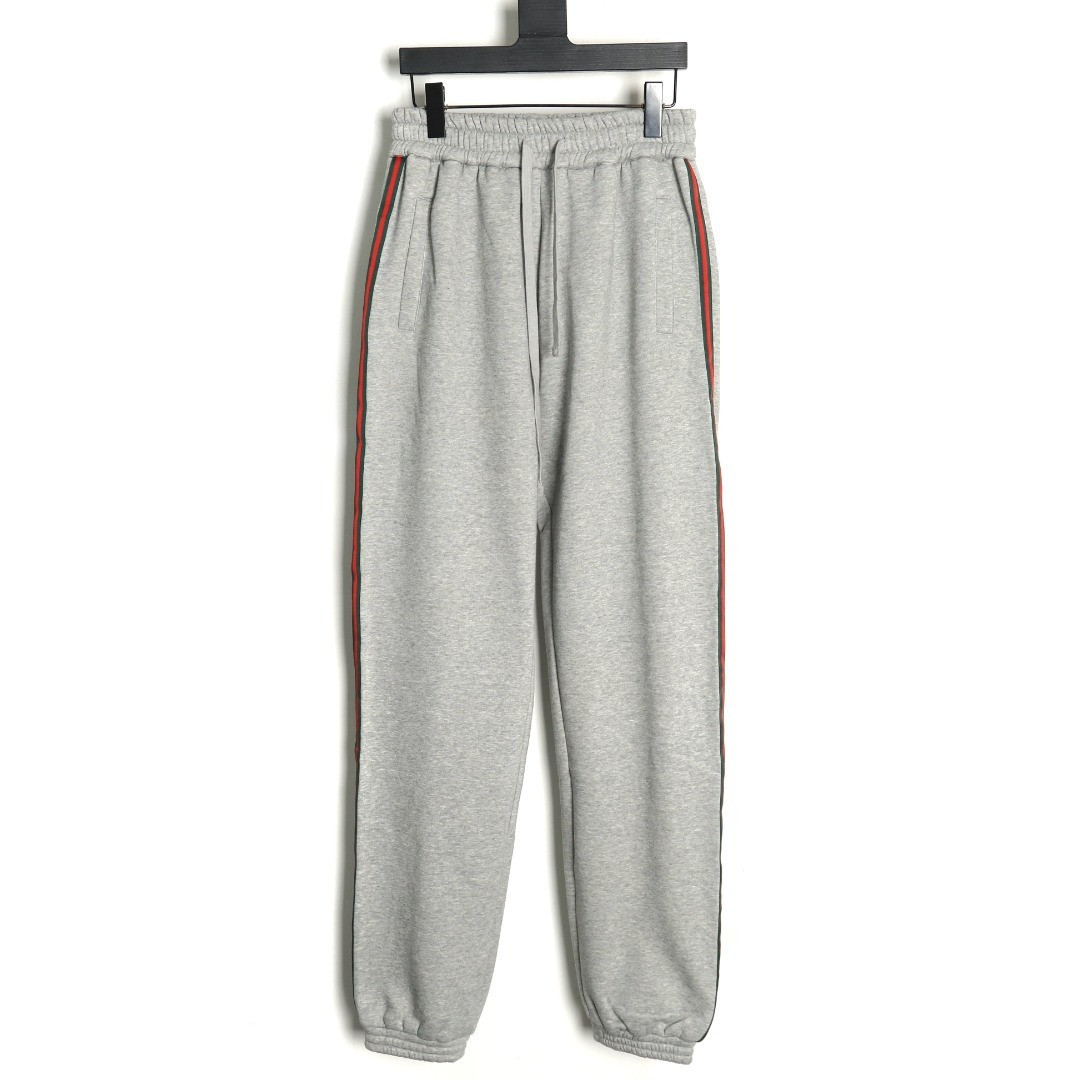 G*u*i guc fleece-lined pants suit