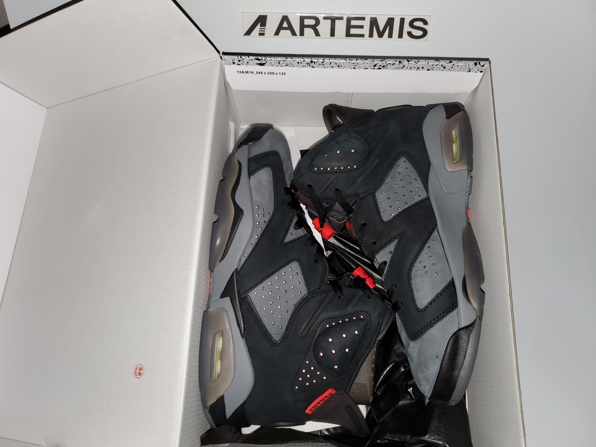 AIR JORDAN 6 “PSG”