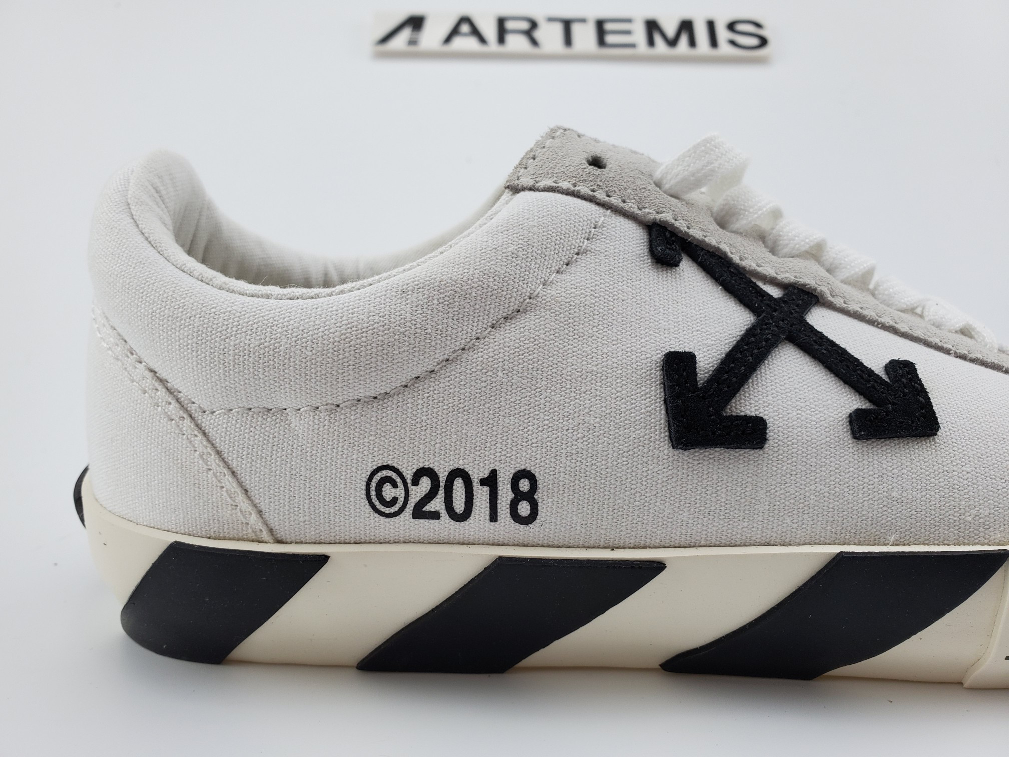 Off-White Vulc Low White