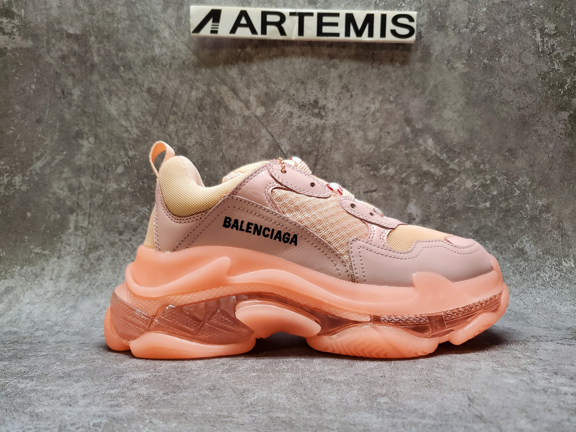Balenciga Triple S Light Pink