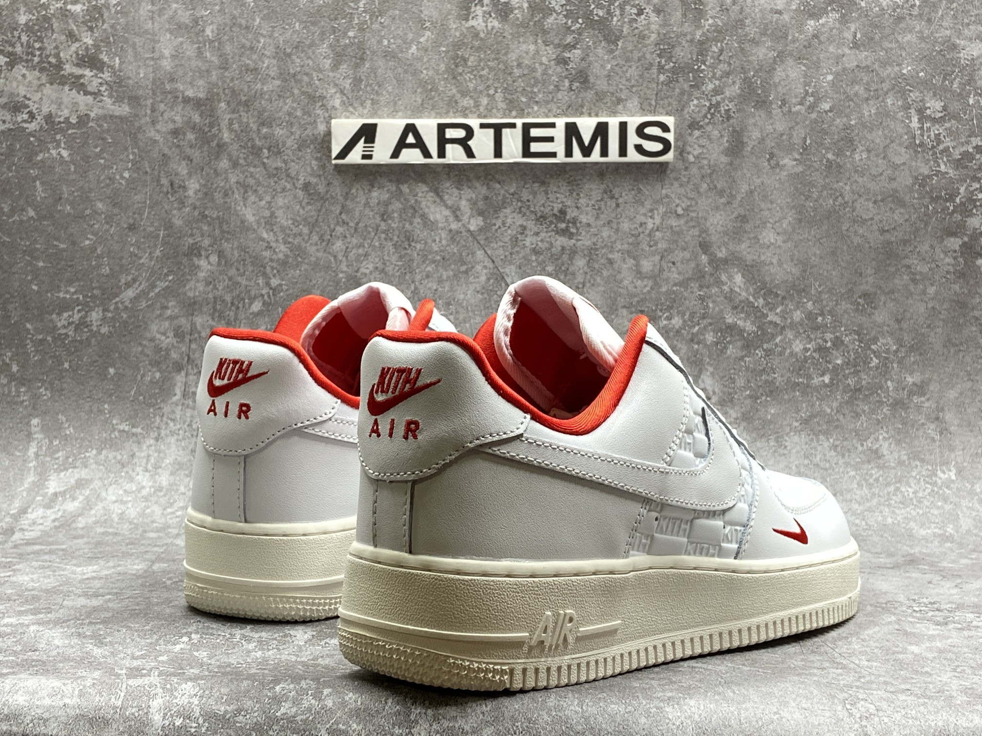 Nike Air Force 1 KITH Red
