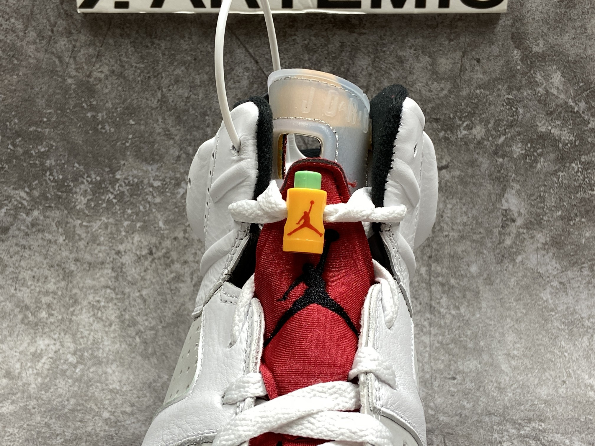 Air Jordan 6 Retro Hare
