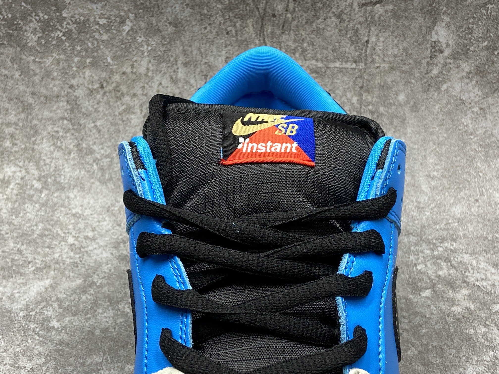 Nike SB Dunk Low Instant Skateboards