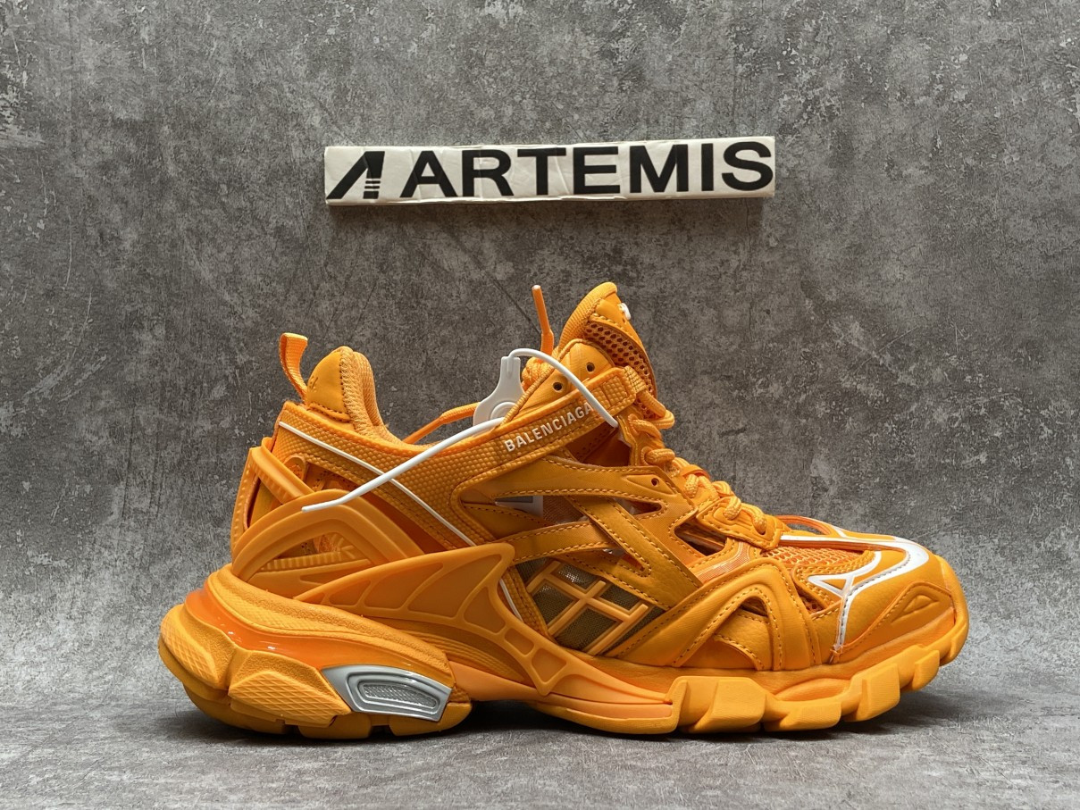 Balenciga Track 5.0 Fluorescent Orange