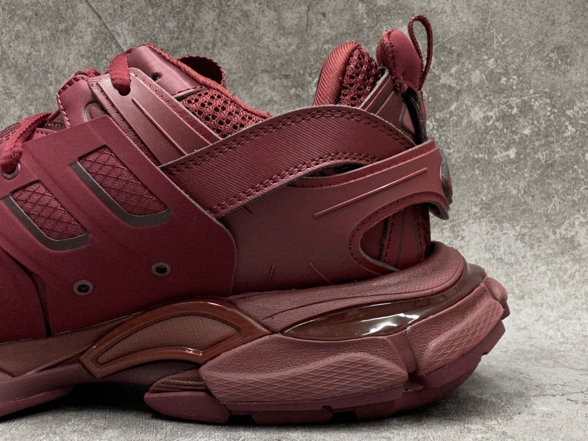Balenciga Track Burgundy