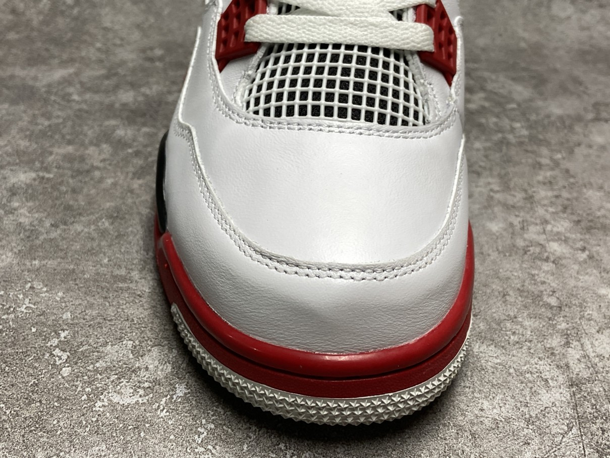 Air Jordan 4 Retro Fire Red (2020)