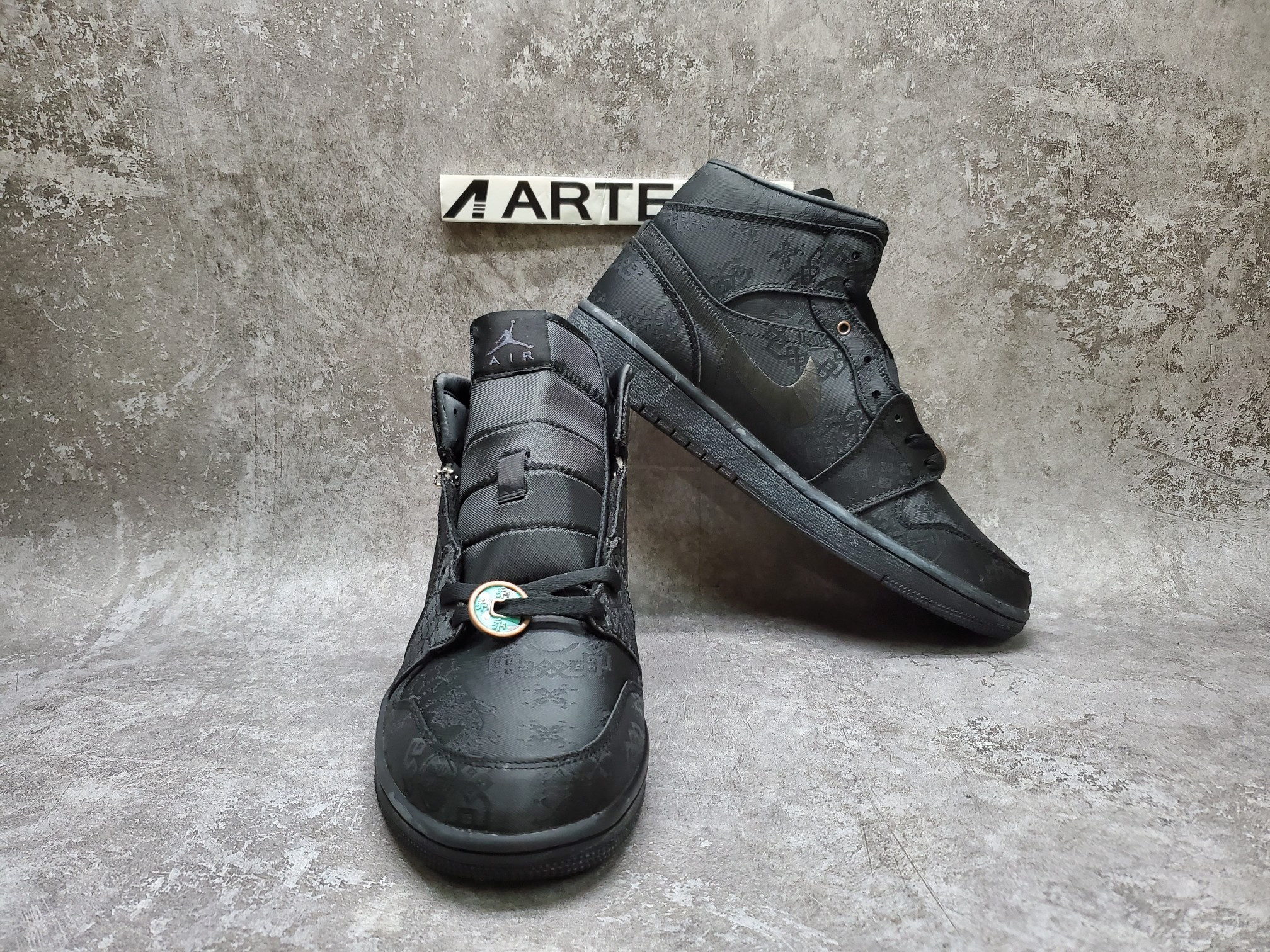 Air Jordan 1 Mid  Edison Chen Black Clot