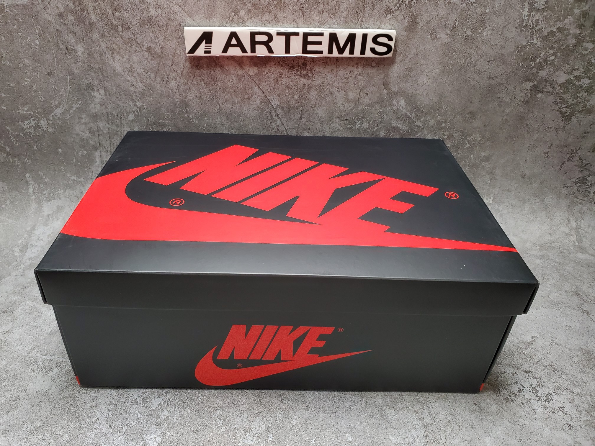 Air Jordan 1 Retro High Phantom Gym Red