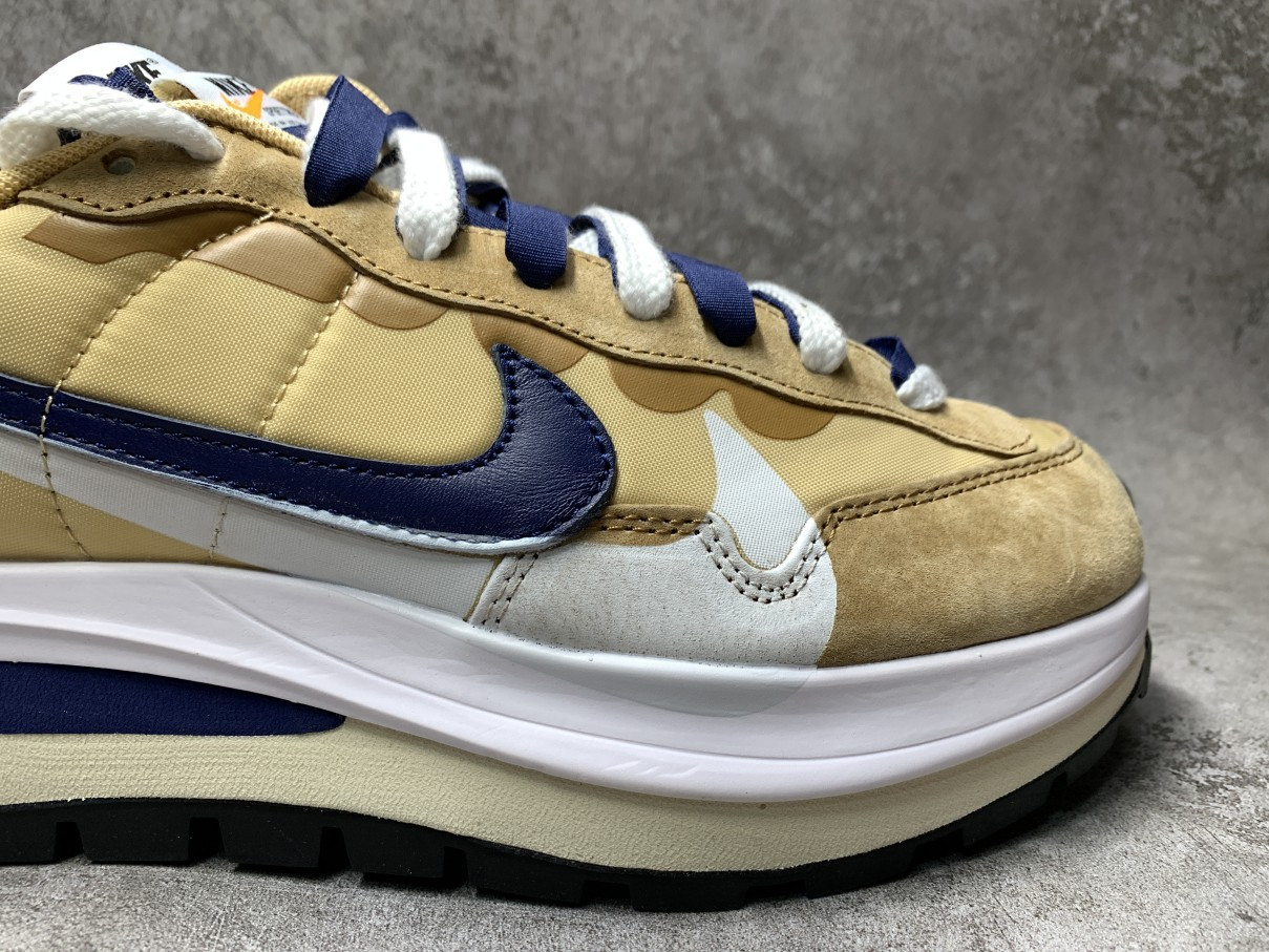 Nike Vaporwaffle Sacai Sesame Blue Void
