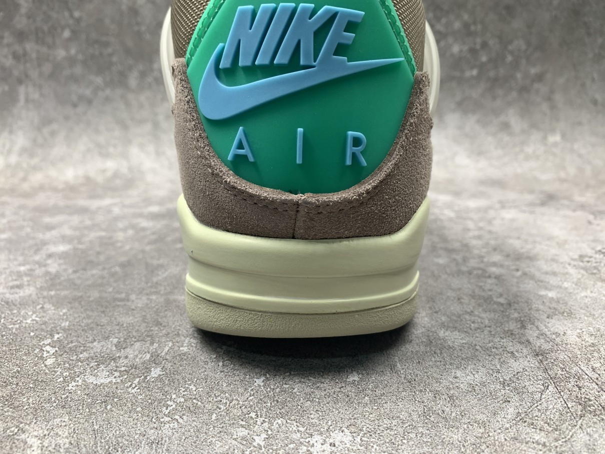Air Jordan 4 x Union Taupe Haze