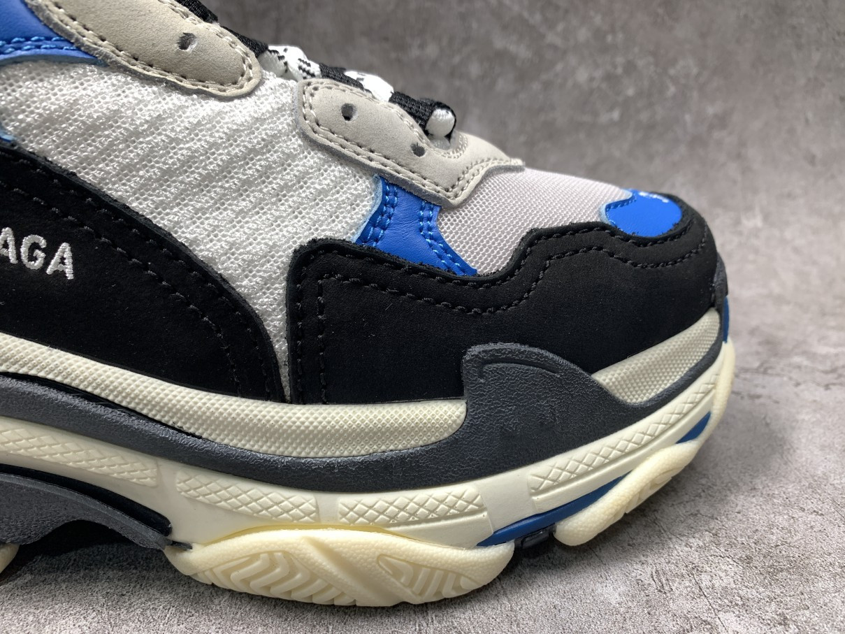 Balenciga Triple S Sneaker Black Blue White