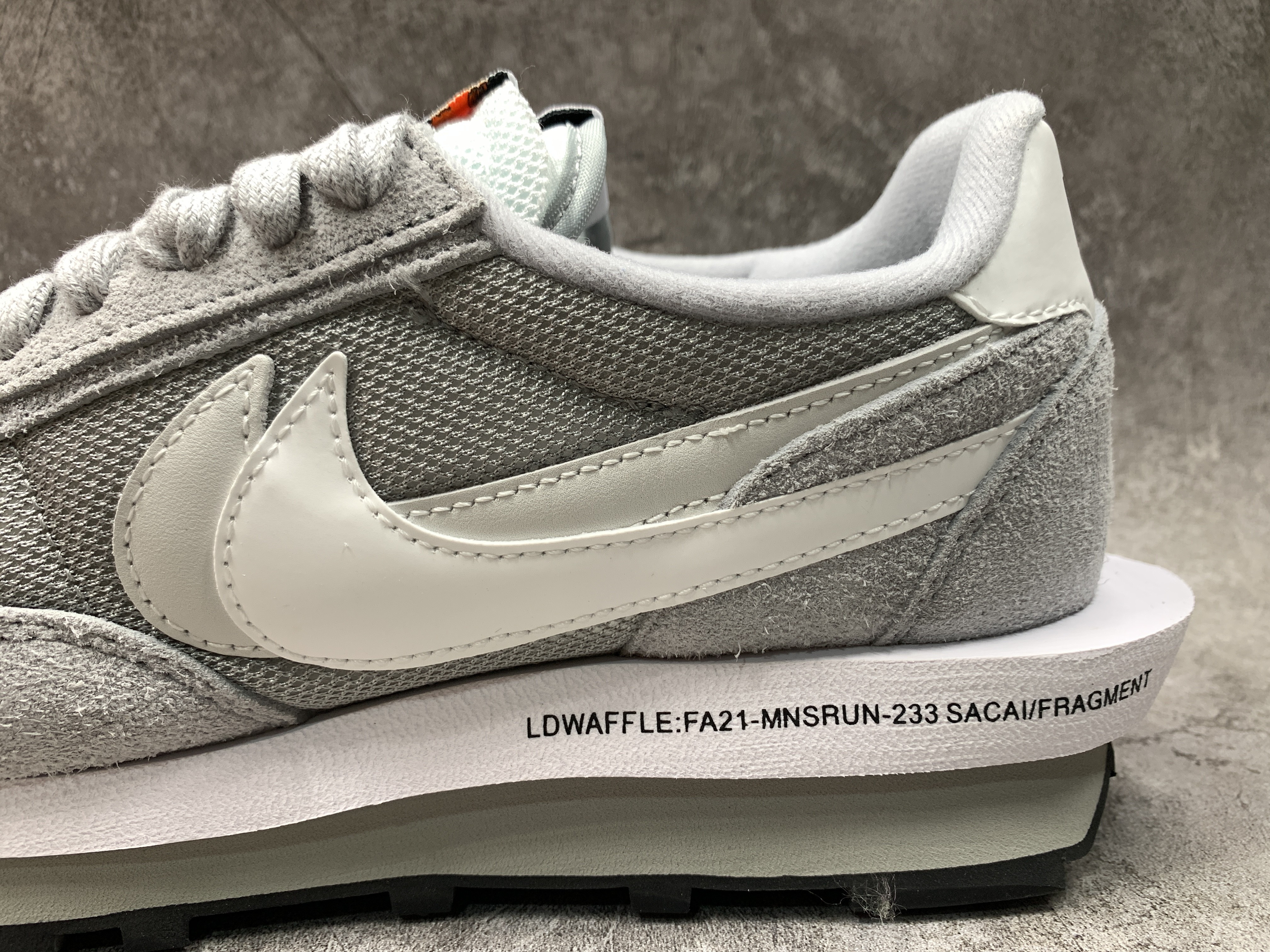 Fragment x Nike Sacai LDV Waffle 