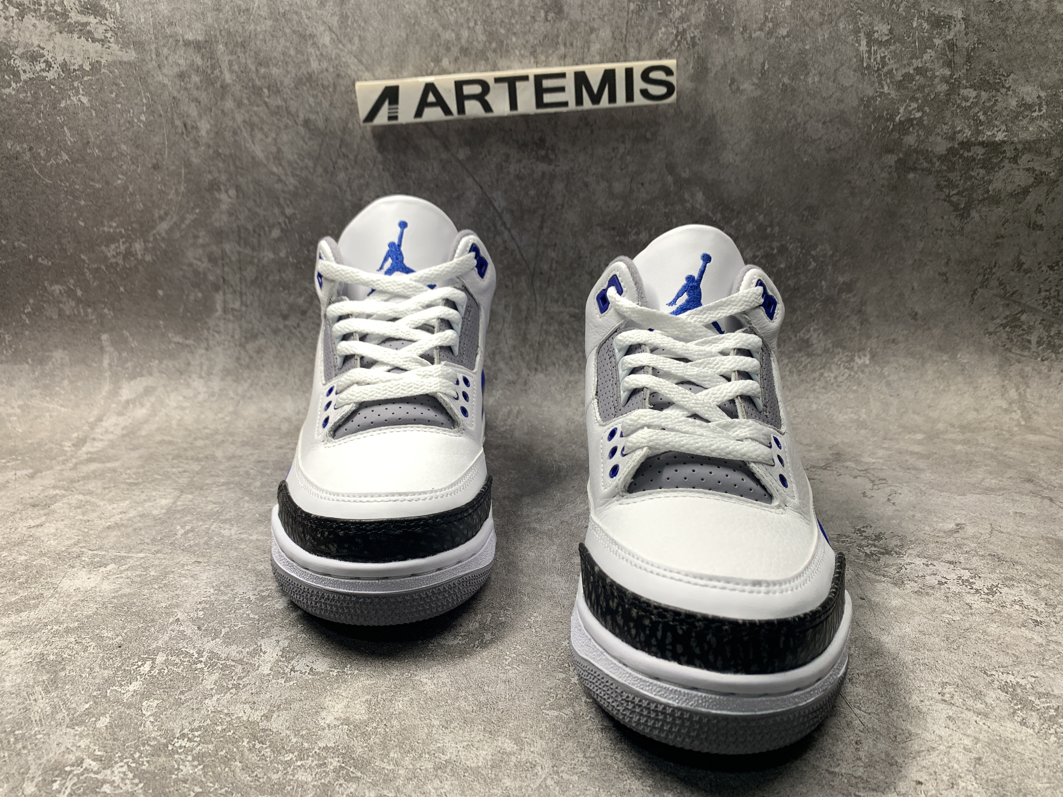 Air Jordan 3 Retro Racer Blue