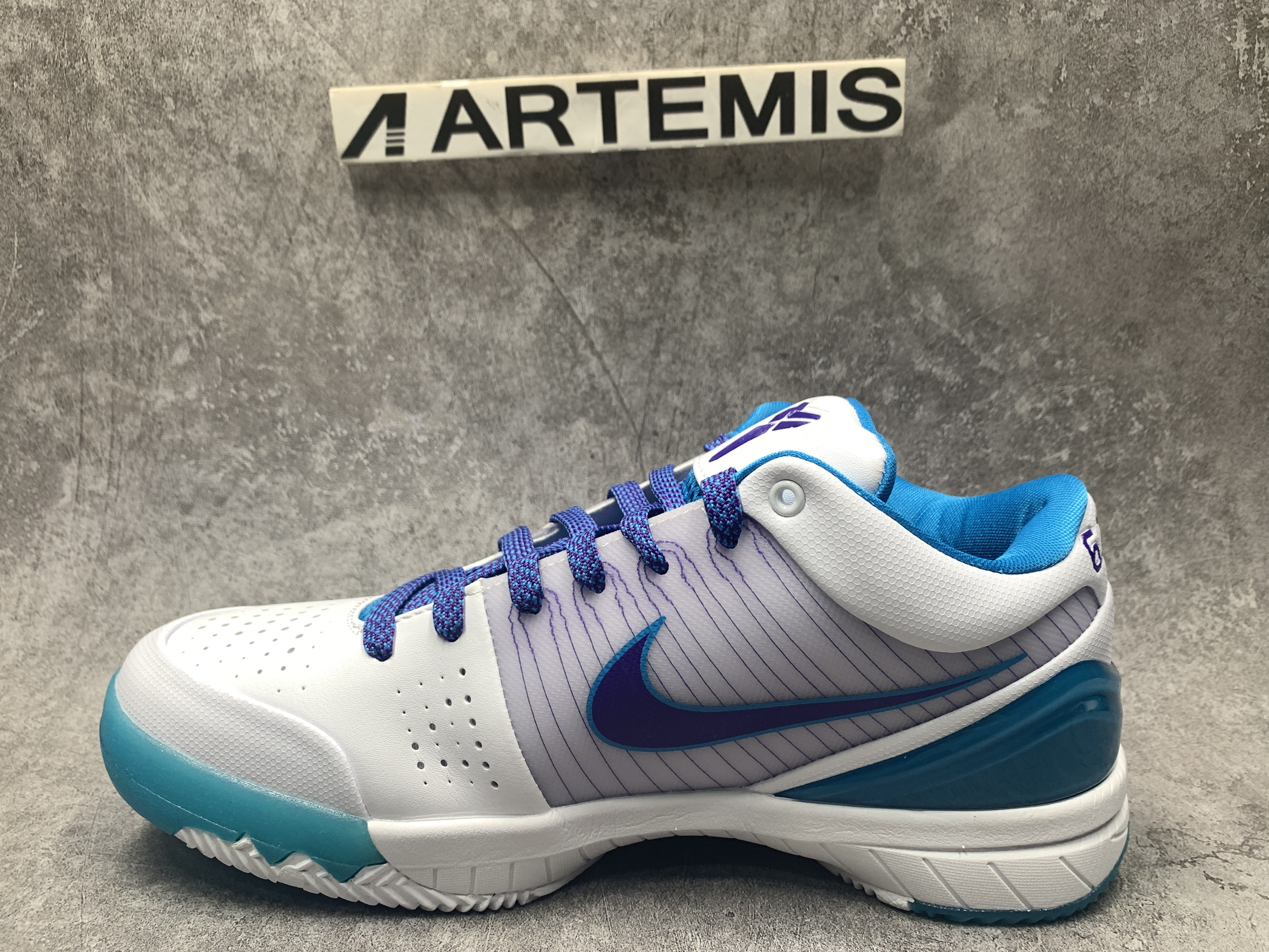 Nike Kobe 4 Protro Draft Day Hornets