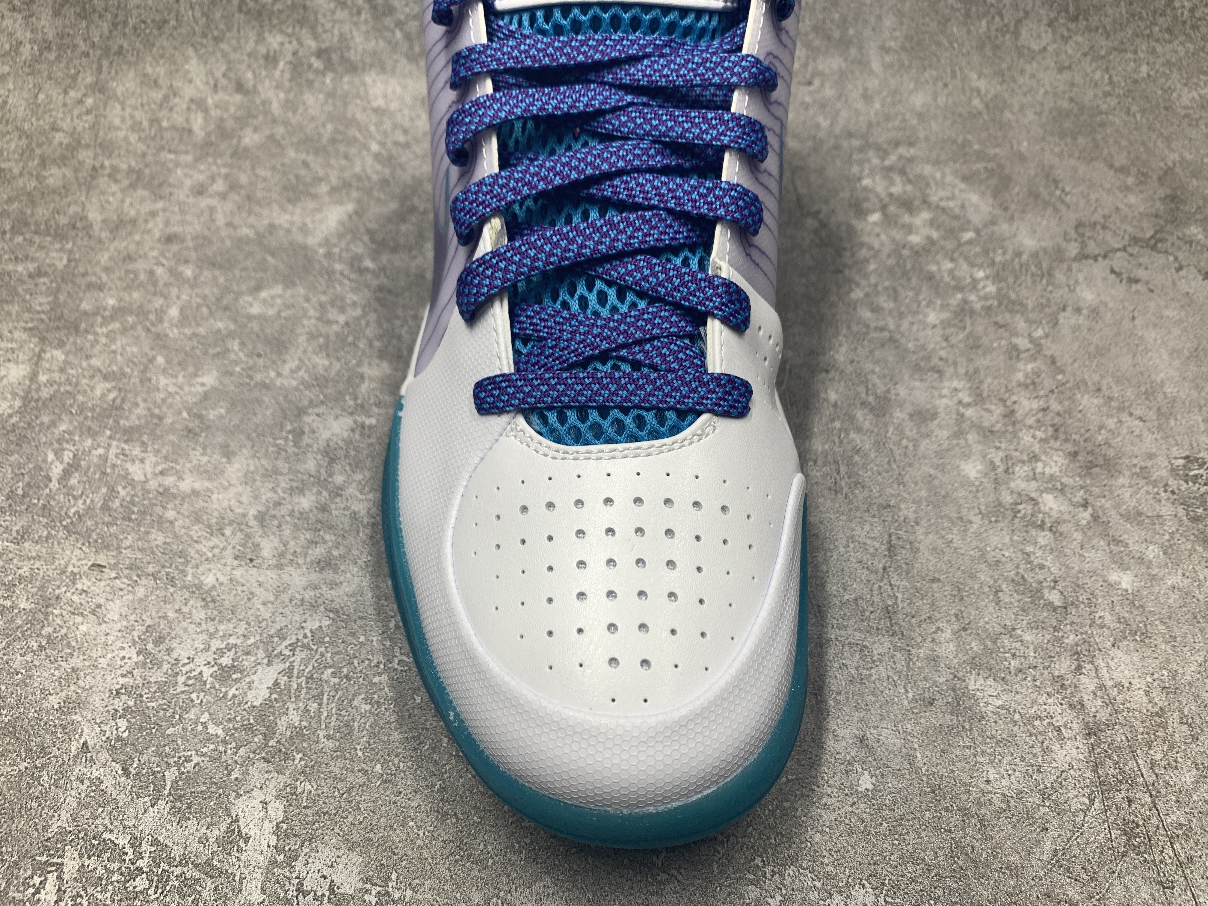 Nike Kobe 4 Protro Draft Day Hornets