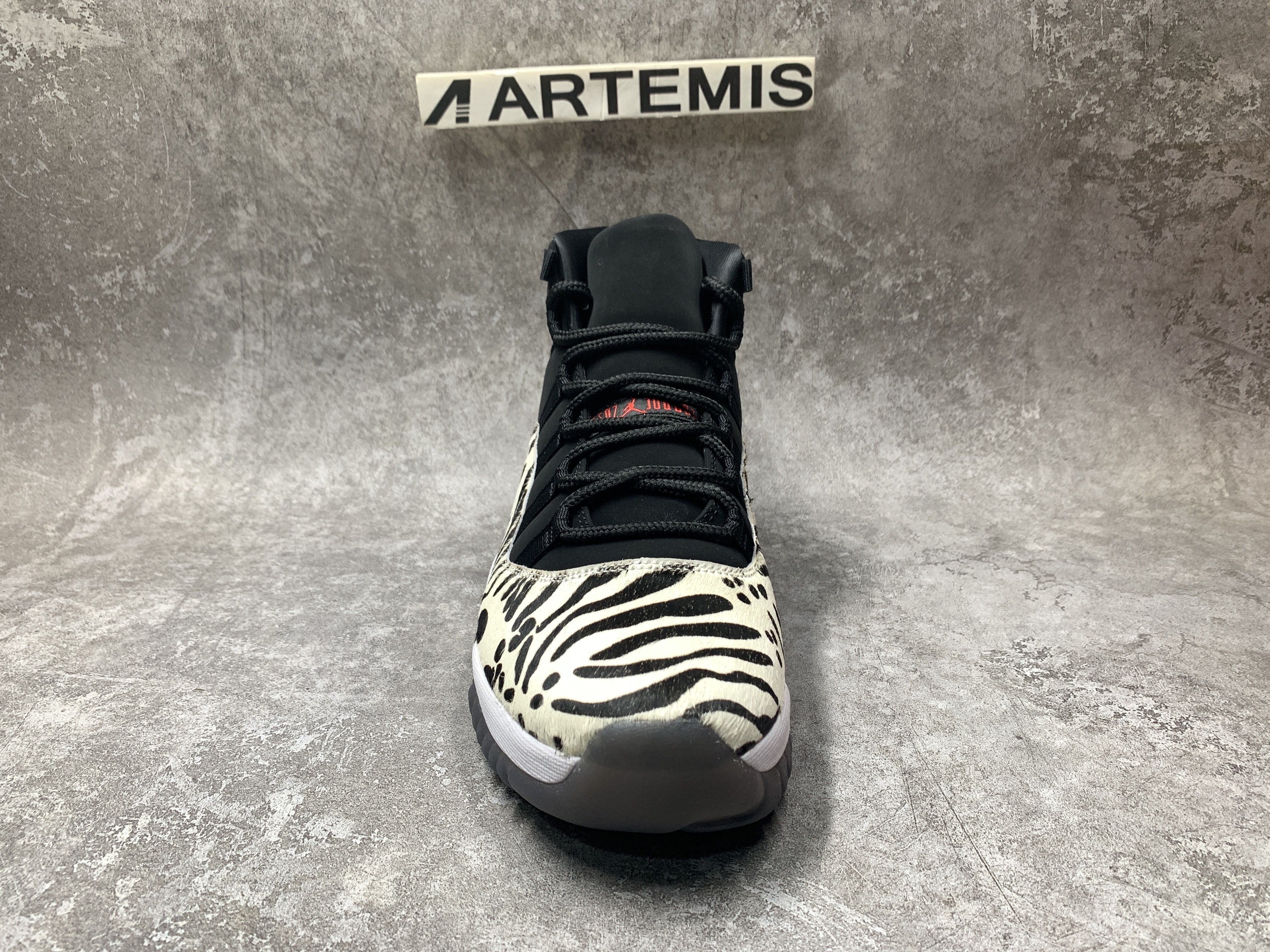 Air Jordan 11 Animal Instinct