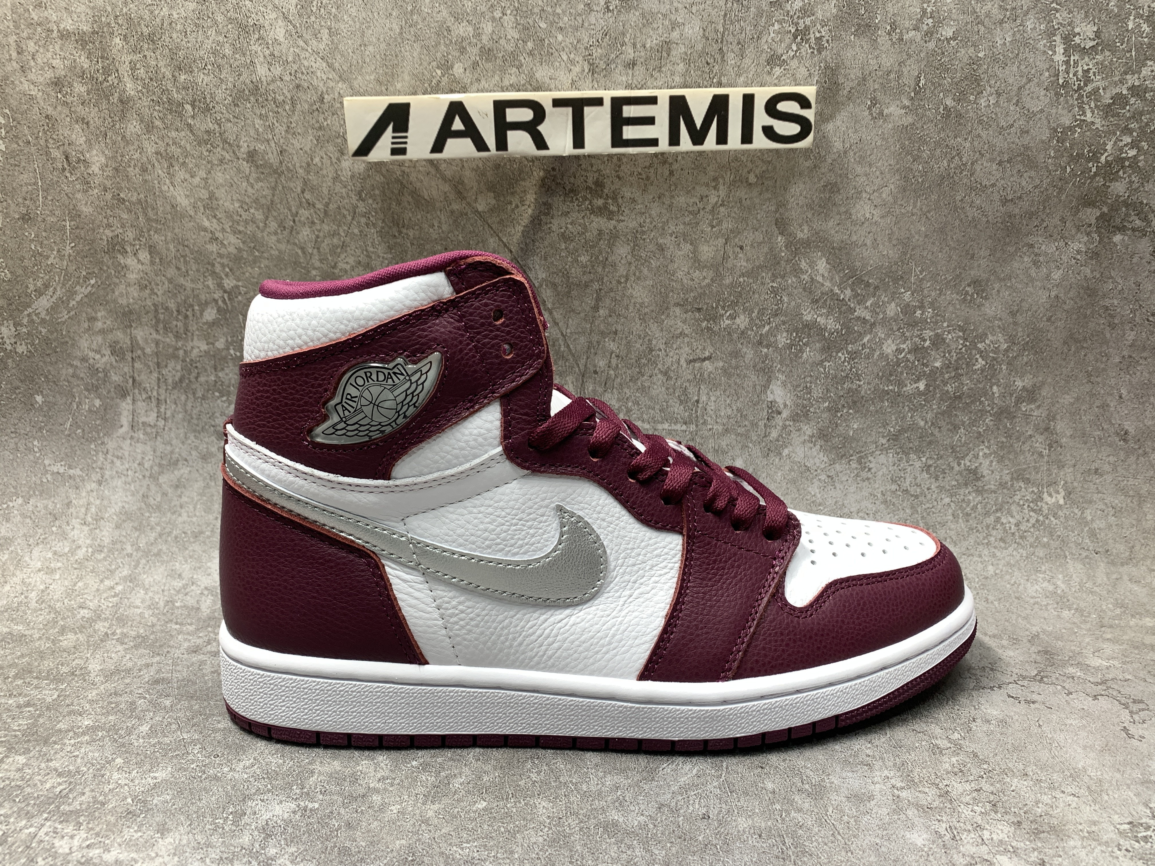 Air Jordan 1 Retro High OG 