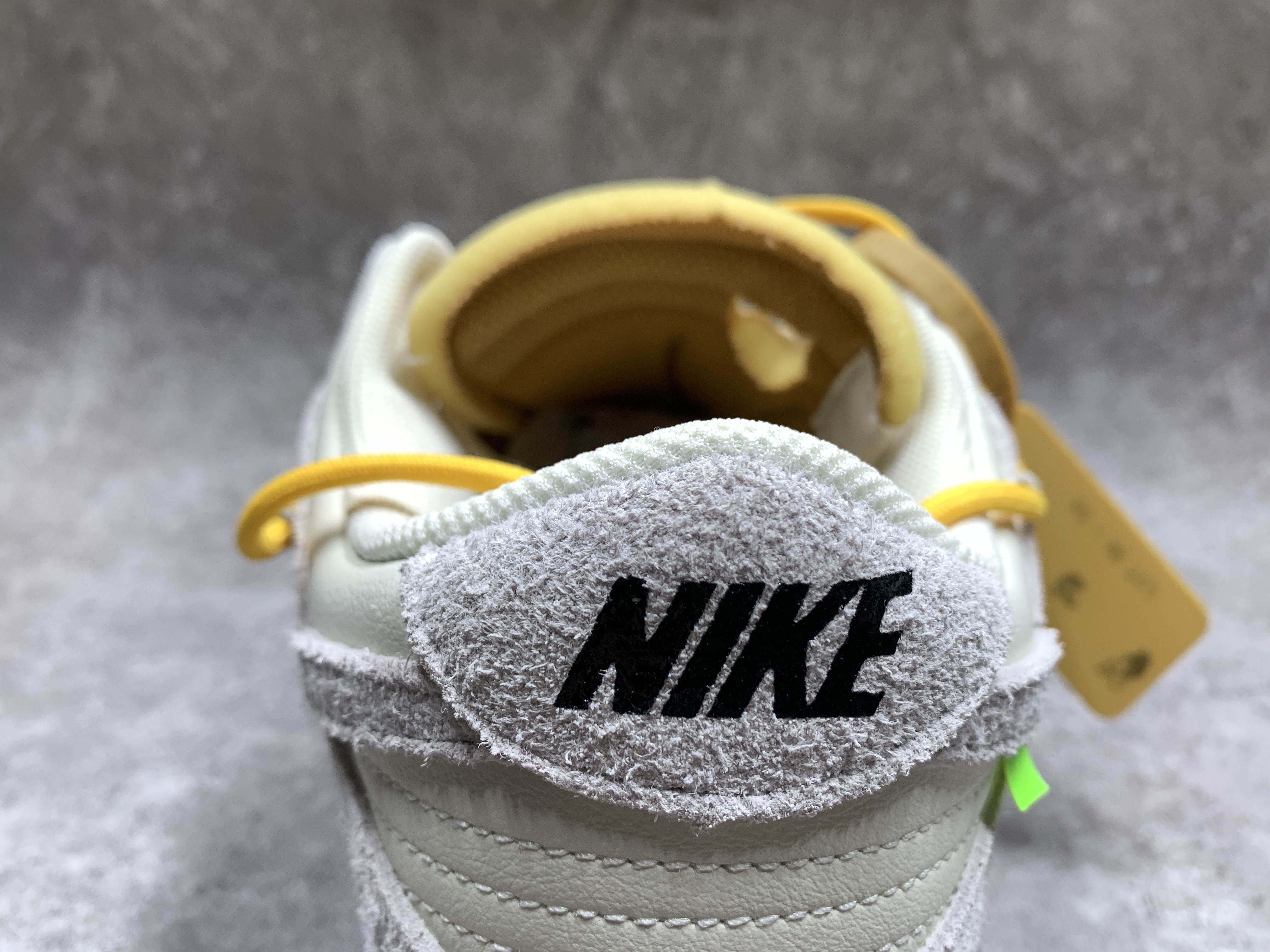 Off-White x Dunk Low Lot 39 of 50