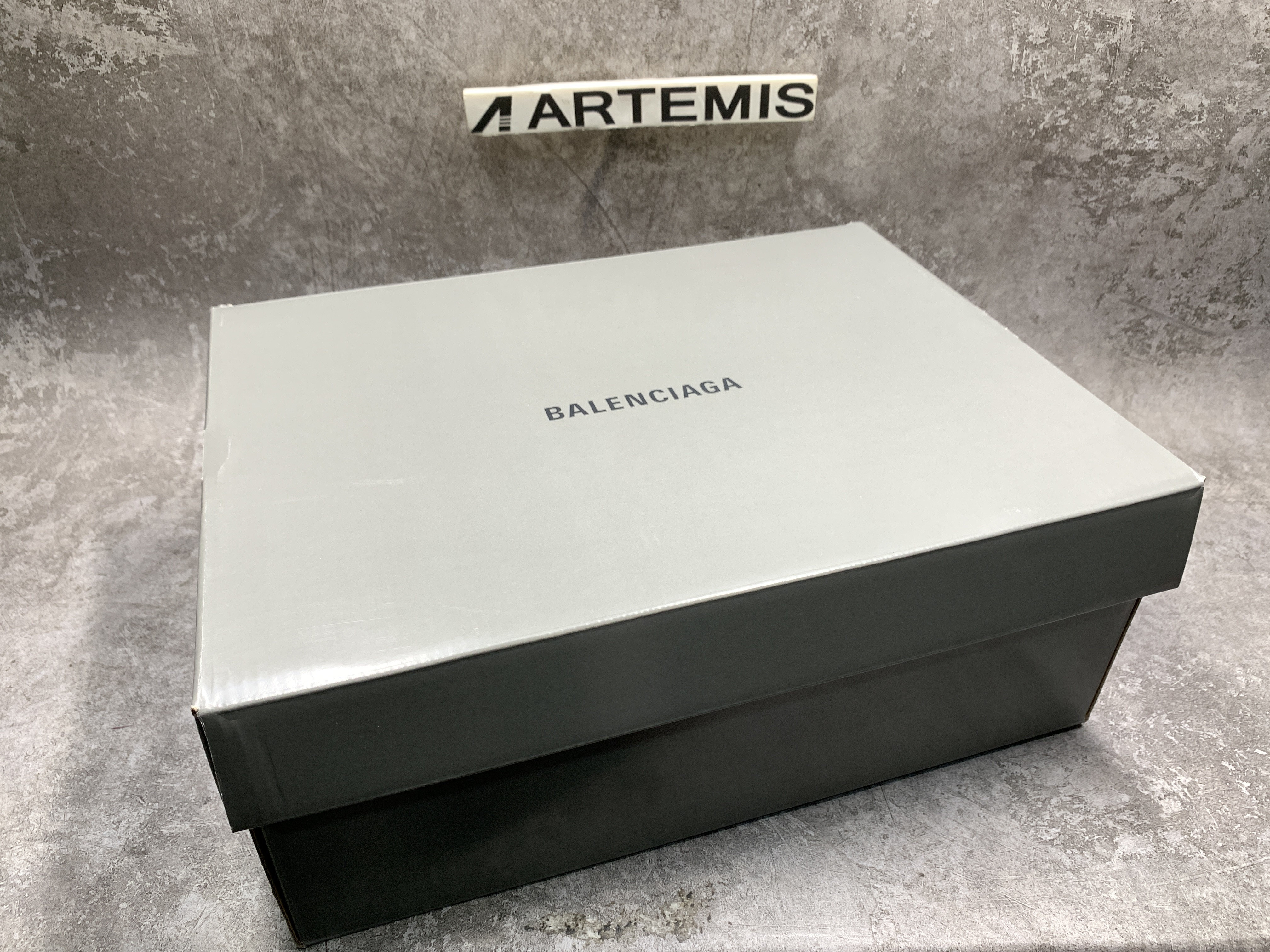 Balenciga X-Pander White