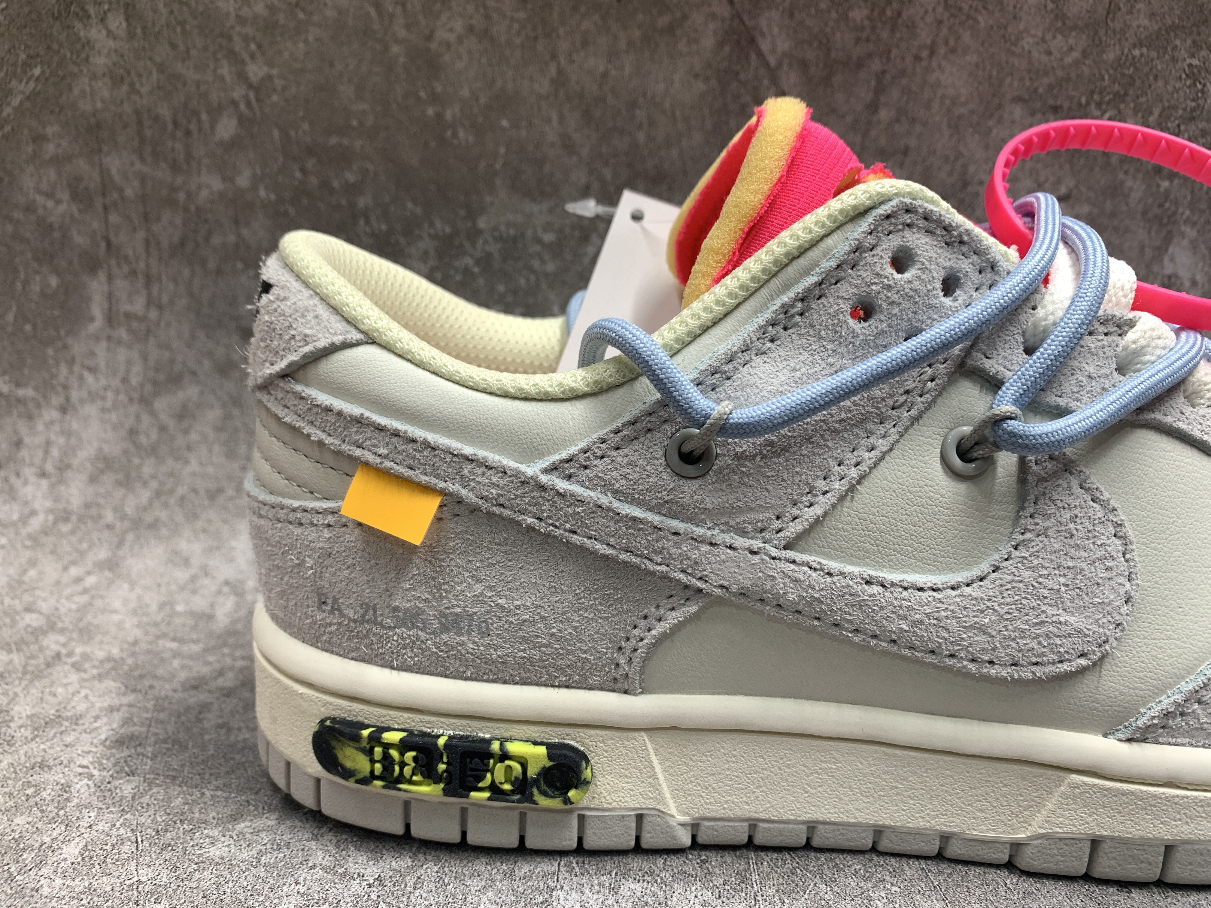 Off-White x Dunk Low Lot 38 of 50