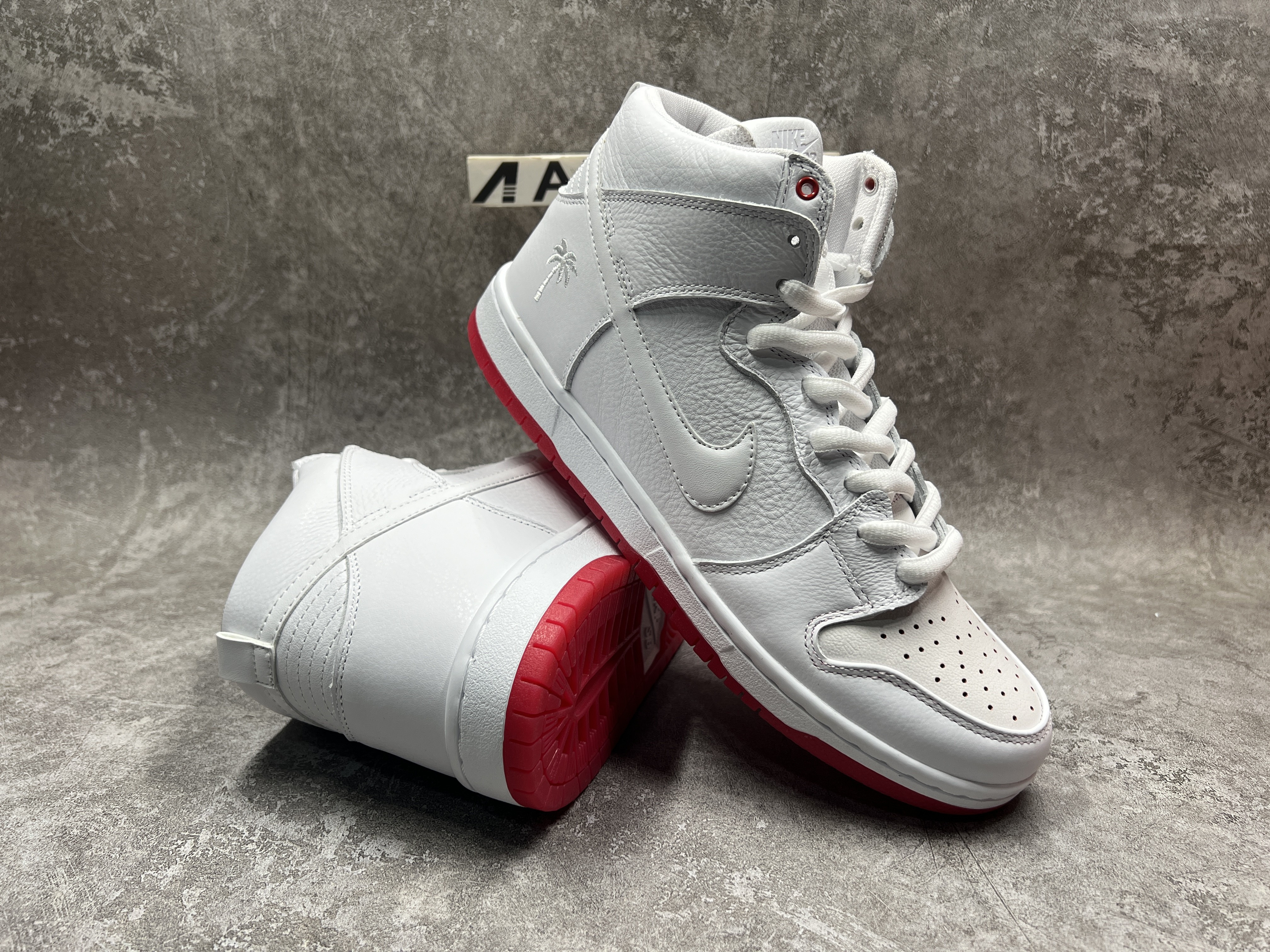 Nike SB Dunk High Kevin Bradley