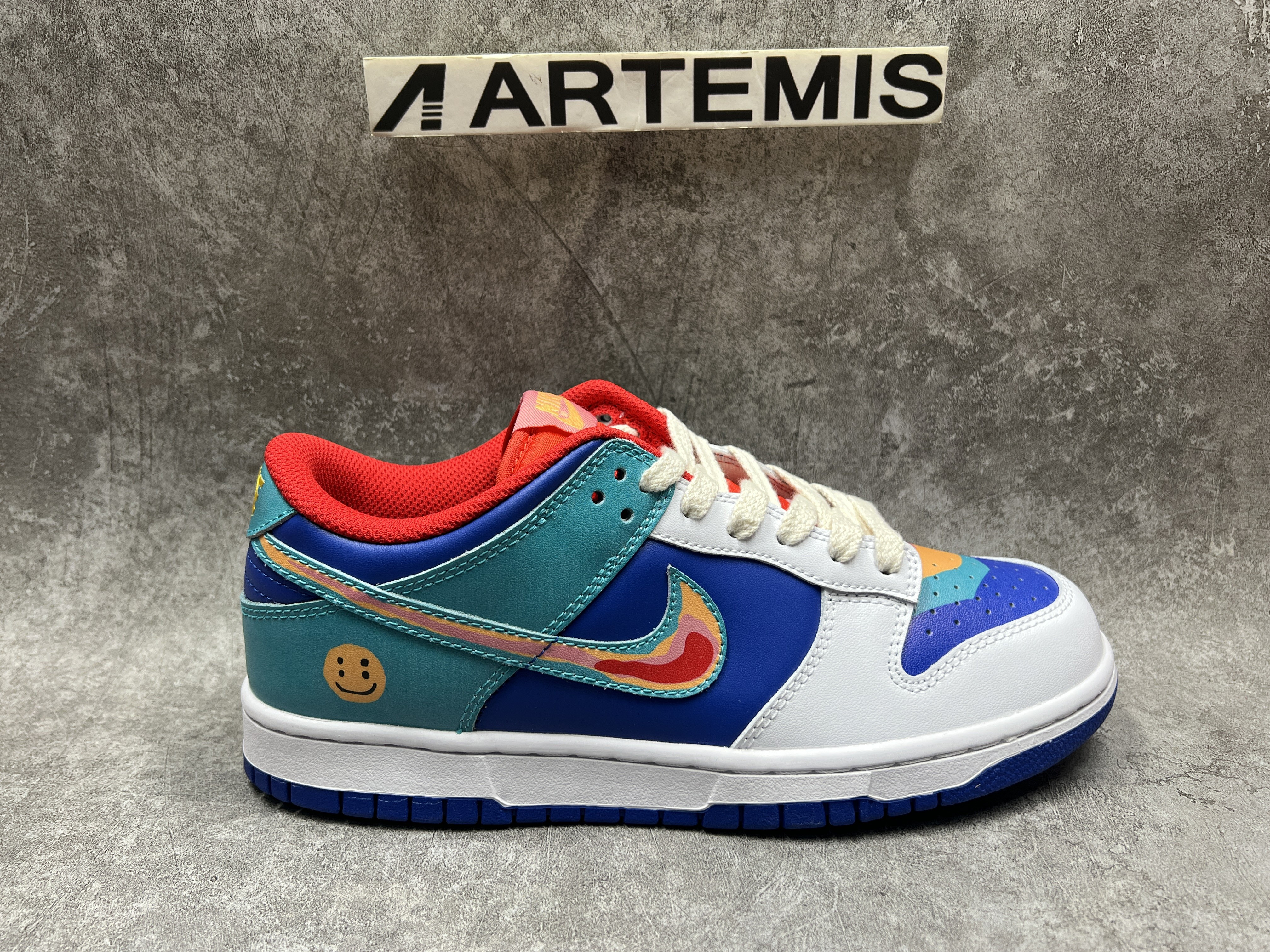 Nike Dunk Low Katsuhiro Tomo