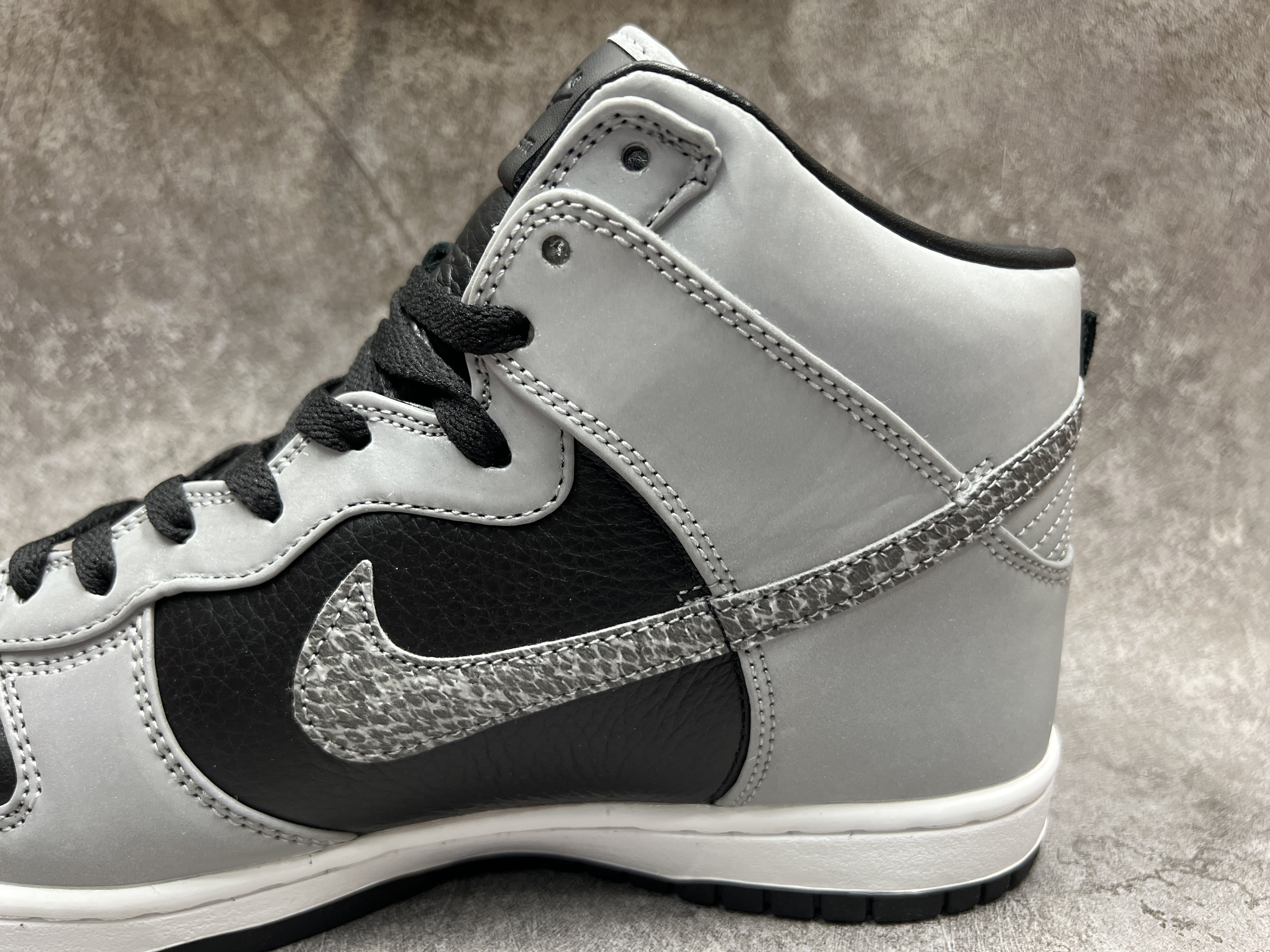 Nike Dunk High Cocoa Snake