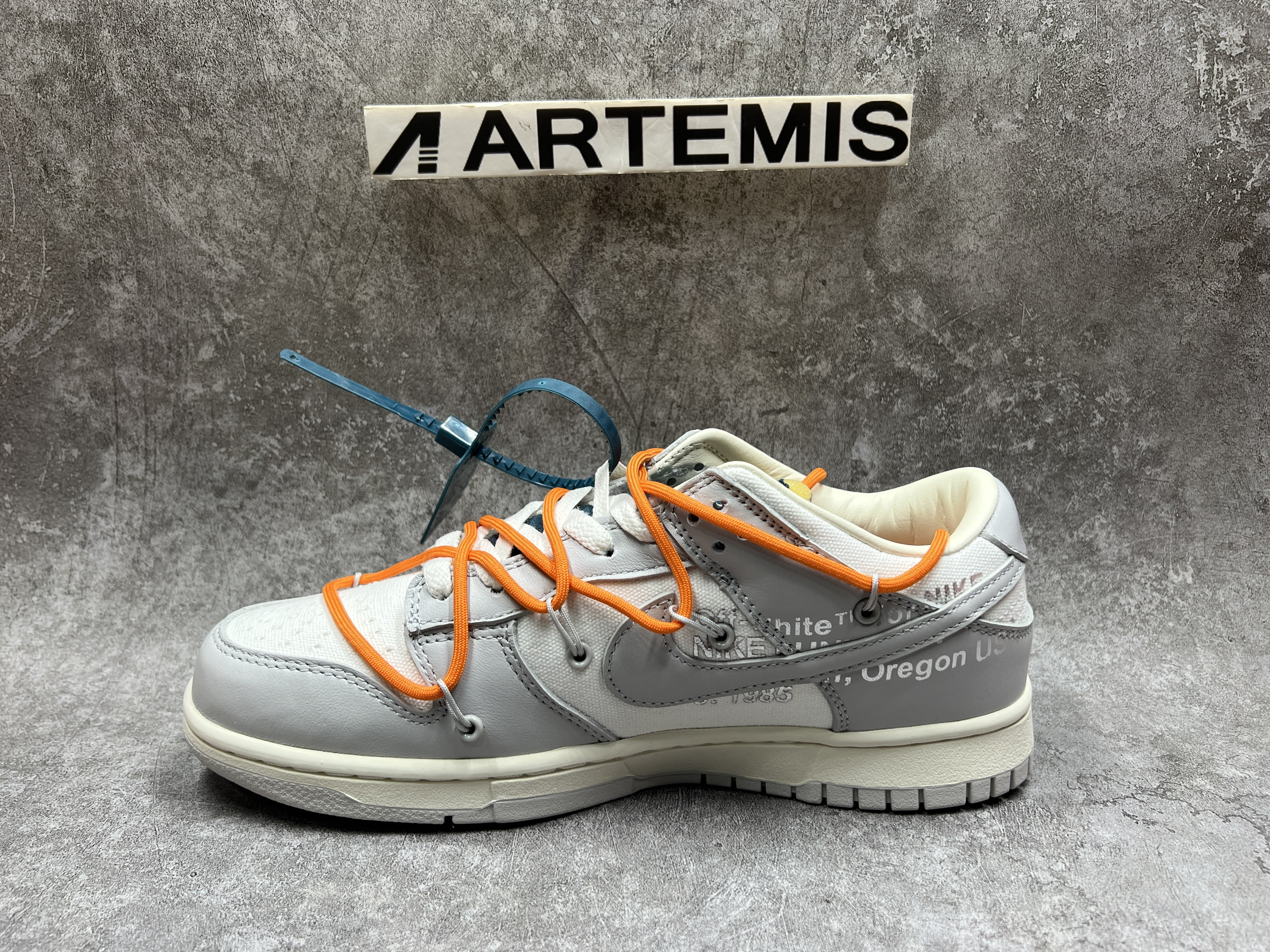 Nike Dunk Low Off-White Lot 44