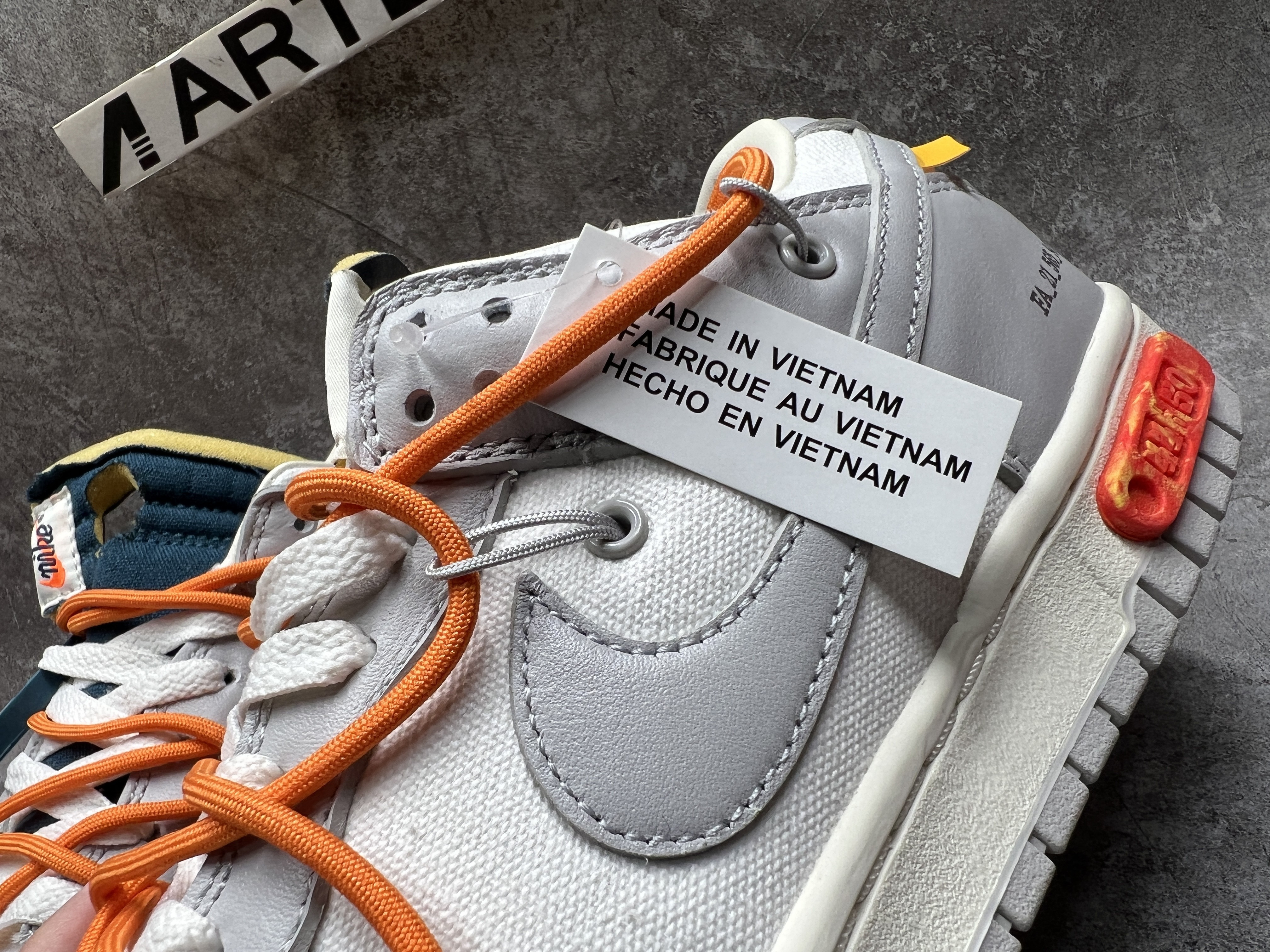 Nike Dunk Low Off-White Lot 44