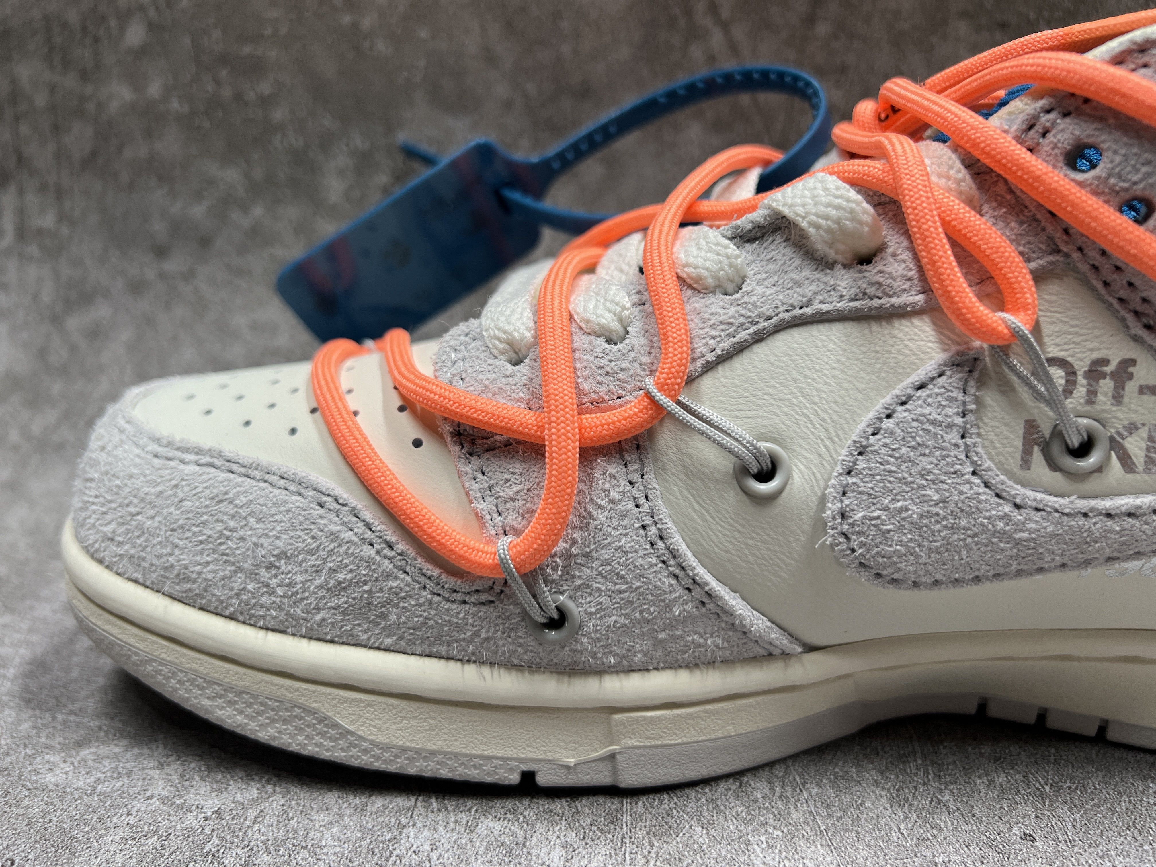 Nike Dunk Low Off-White Lot 19