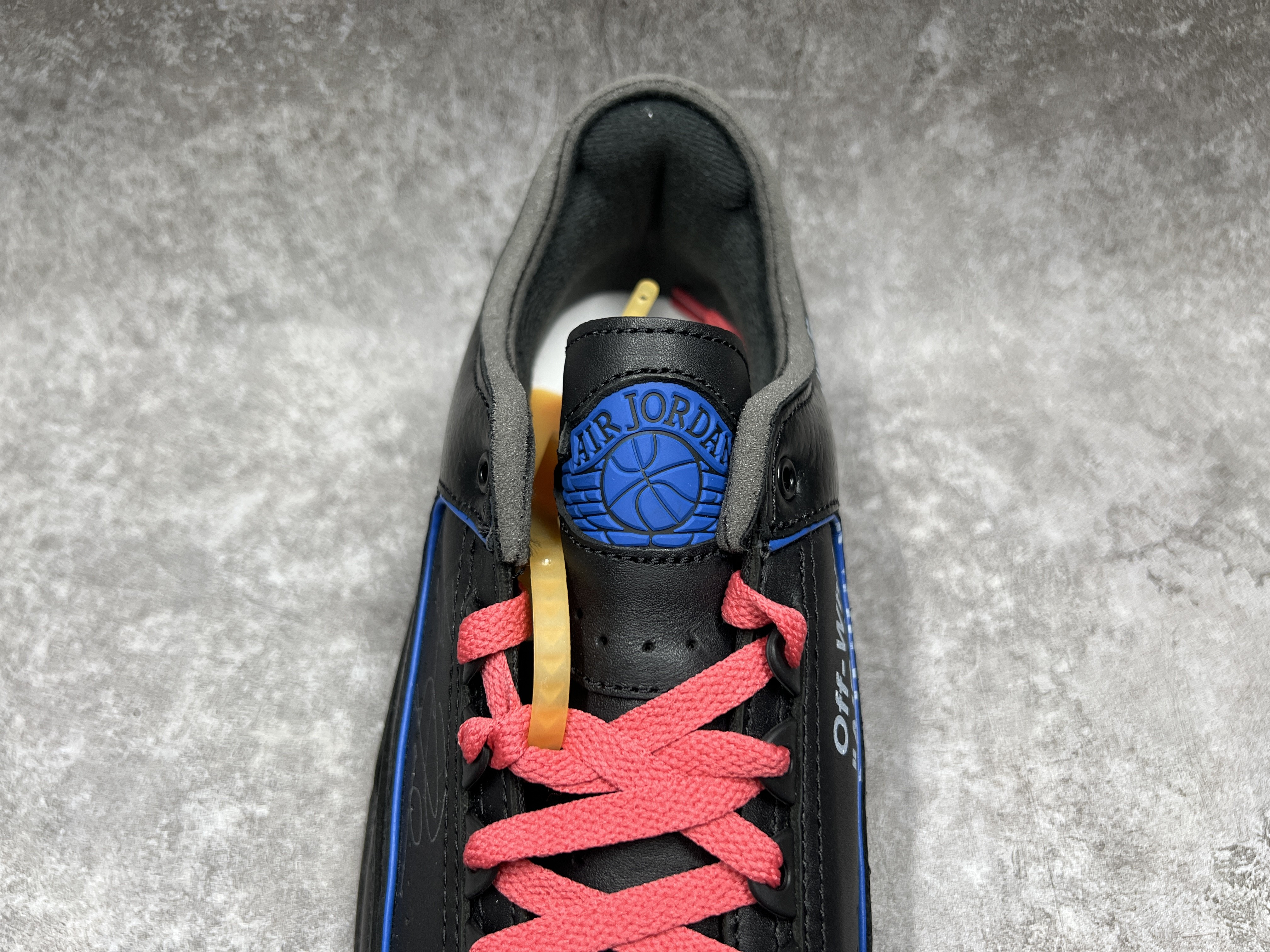 Air Jordan 2 Retro Low SP Off-White Black Blue