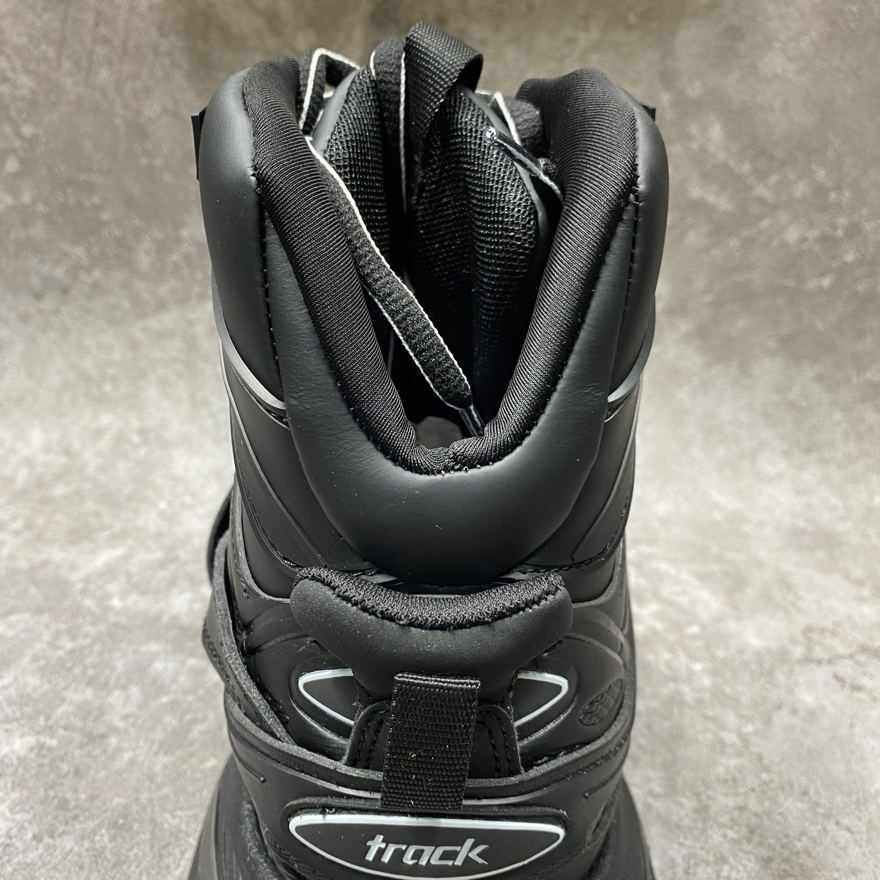 Balenciga Track Hike Black With Leather
