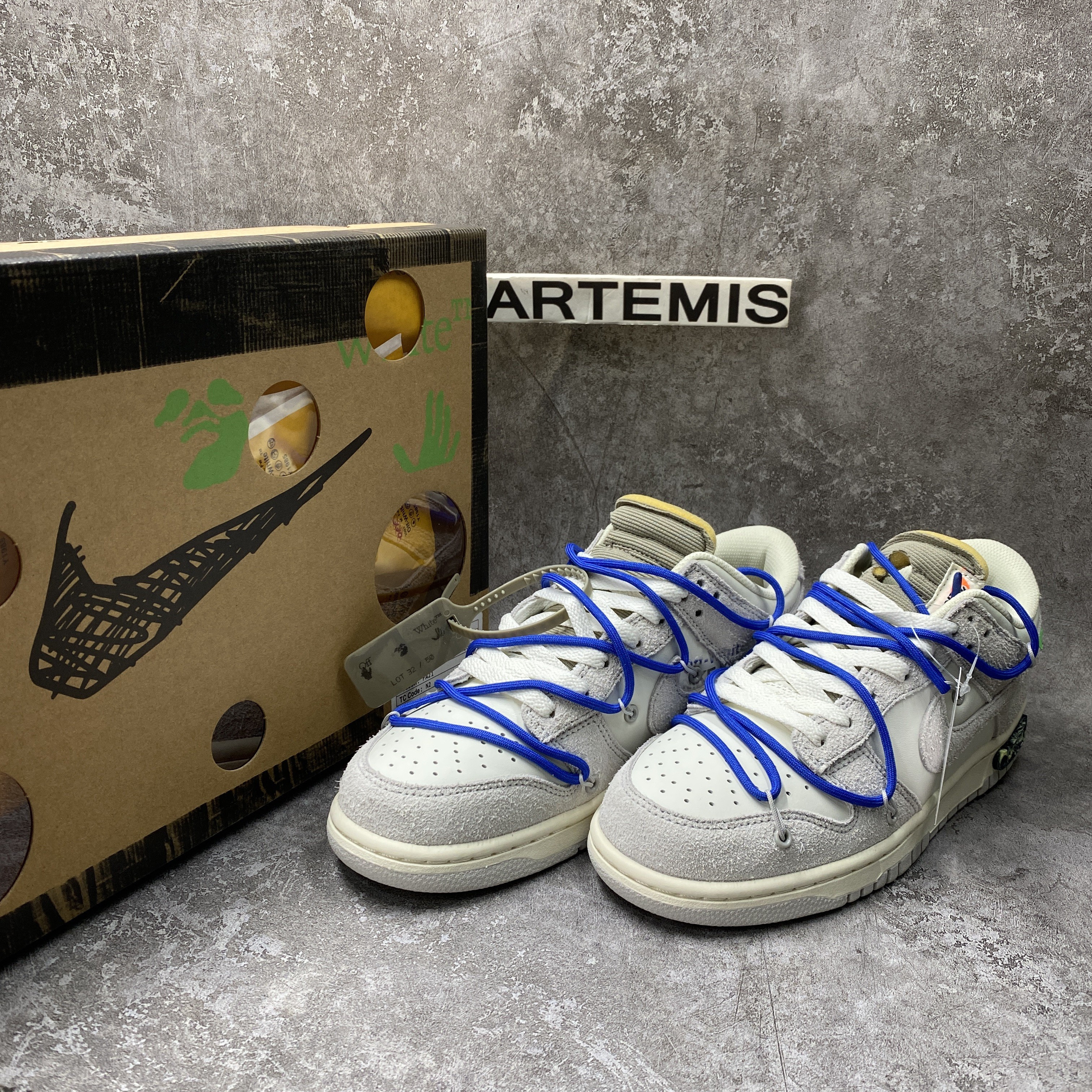 Nike Dunk Low Off-White Lot 32