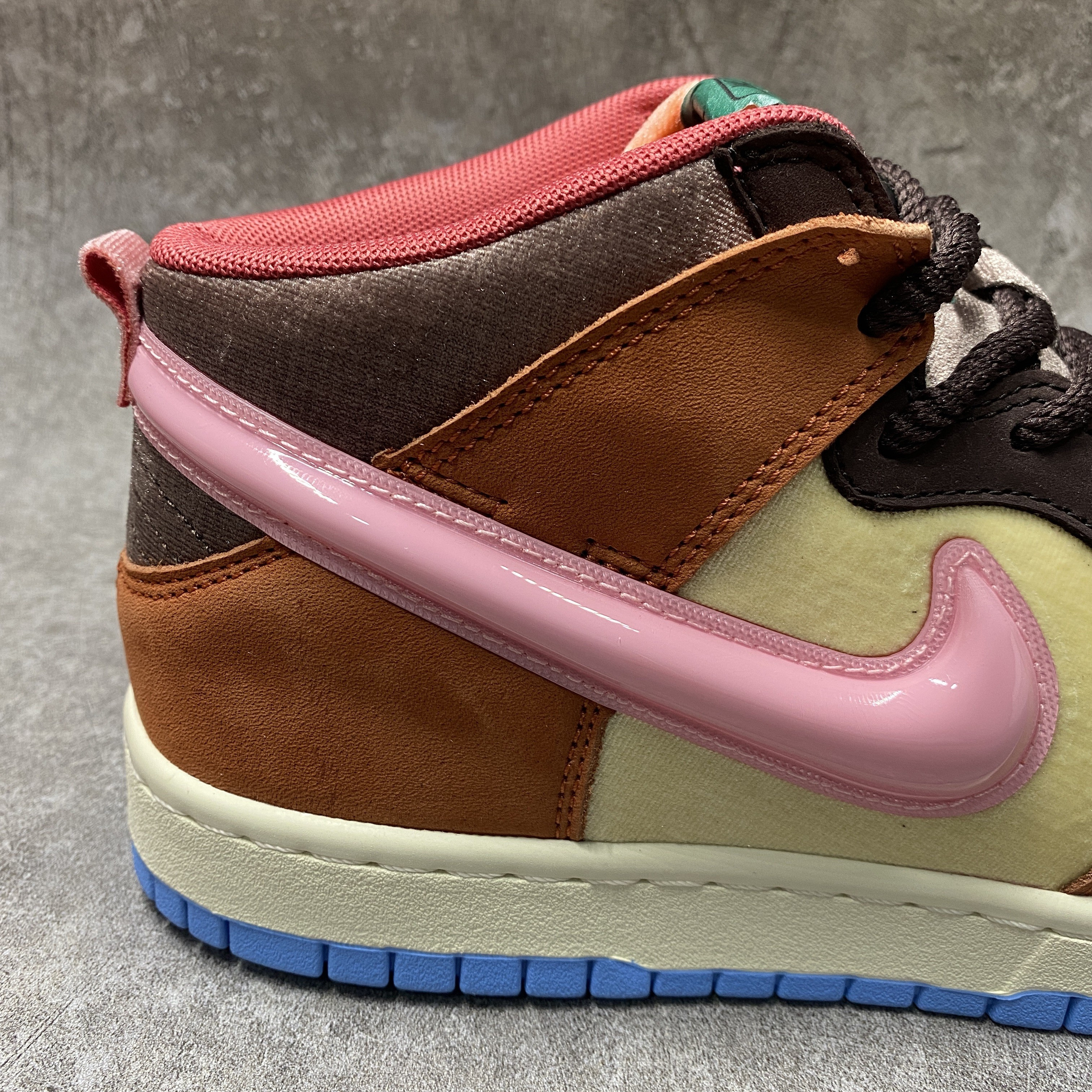 Nike Dunk Mid Social Status Free Lunch Chocolate Milk
