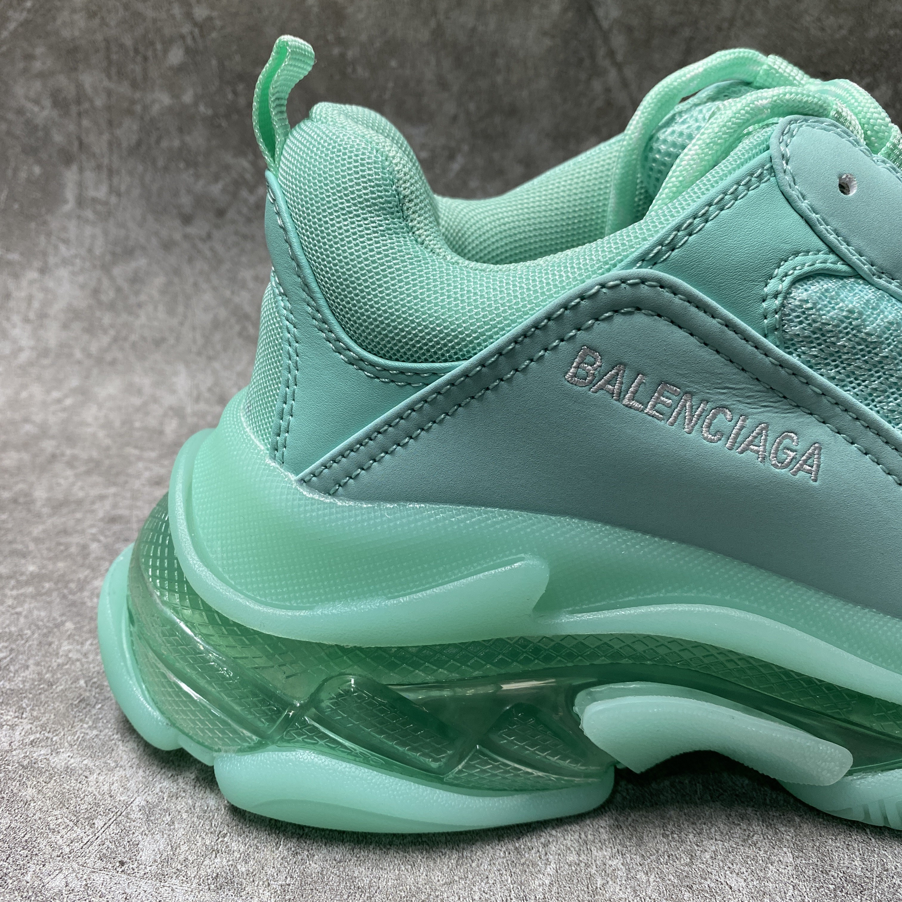 Balenciga Triple S Clear Sole Green
