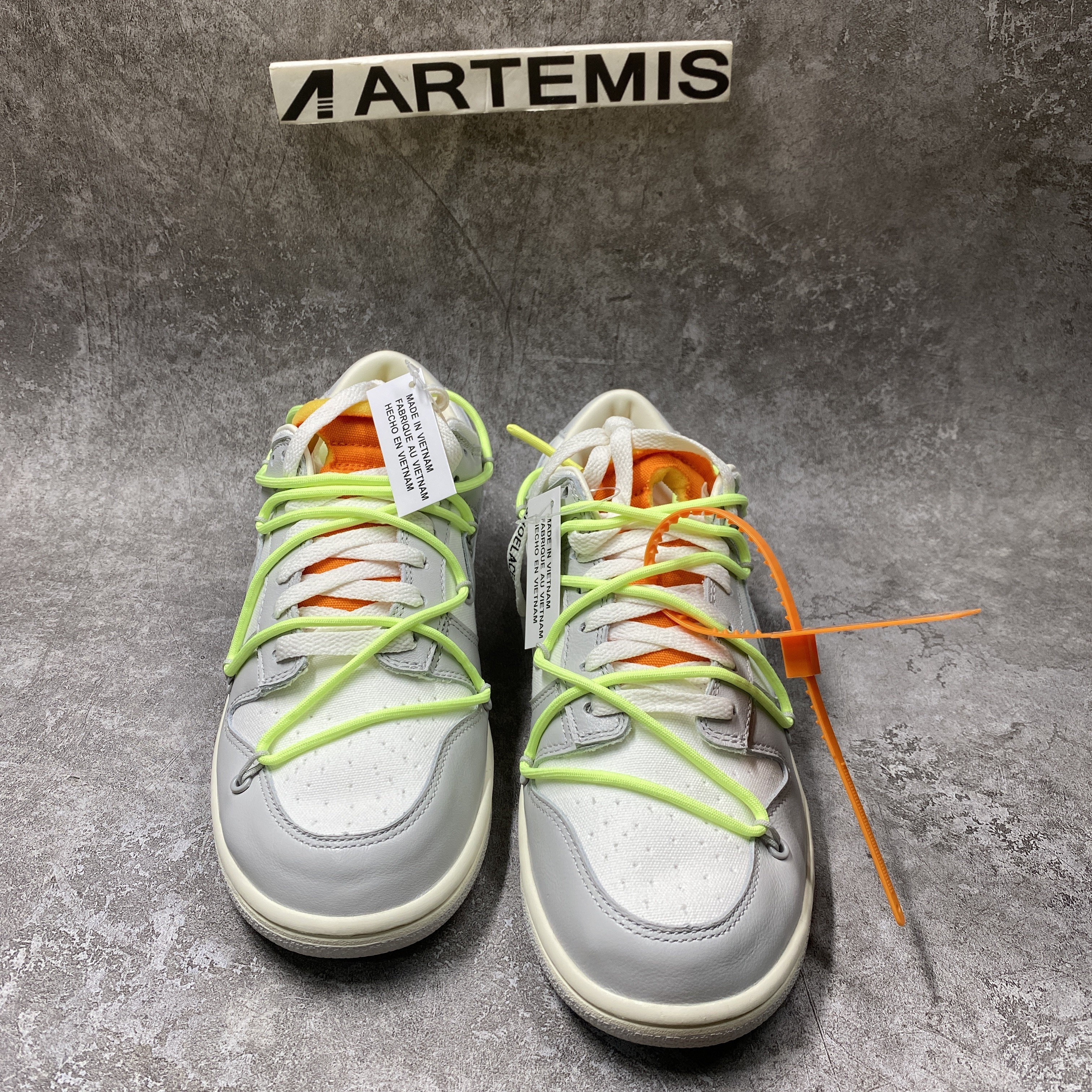 Nike Dunk Low Off-White Lot 43