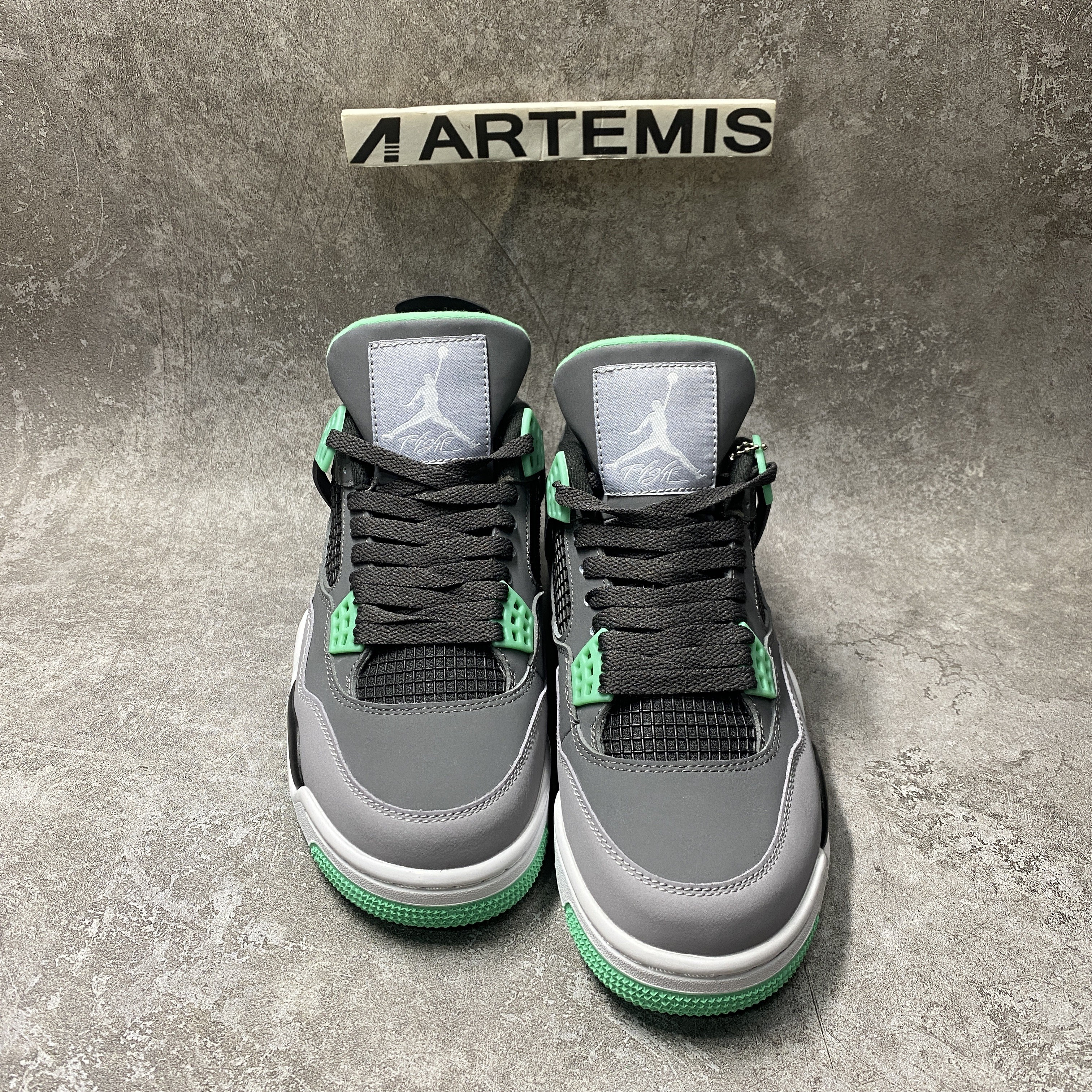 Air Jordan 4 Retro Green Glow
